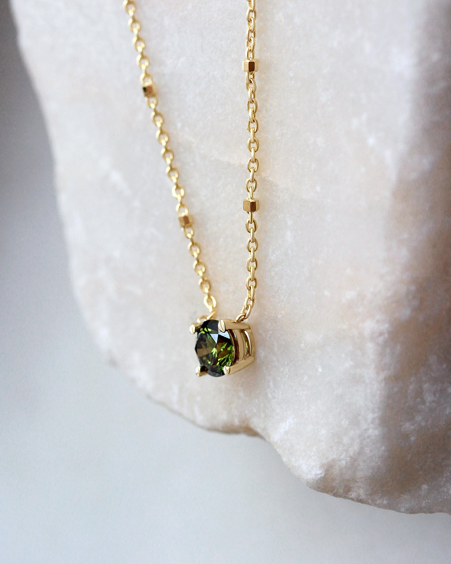 0.30CT Green Lab Diamond Round Beads Chain Necklace, charm, pendant, necklace, green, green lab diamond, round
