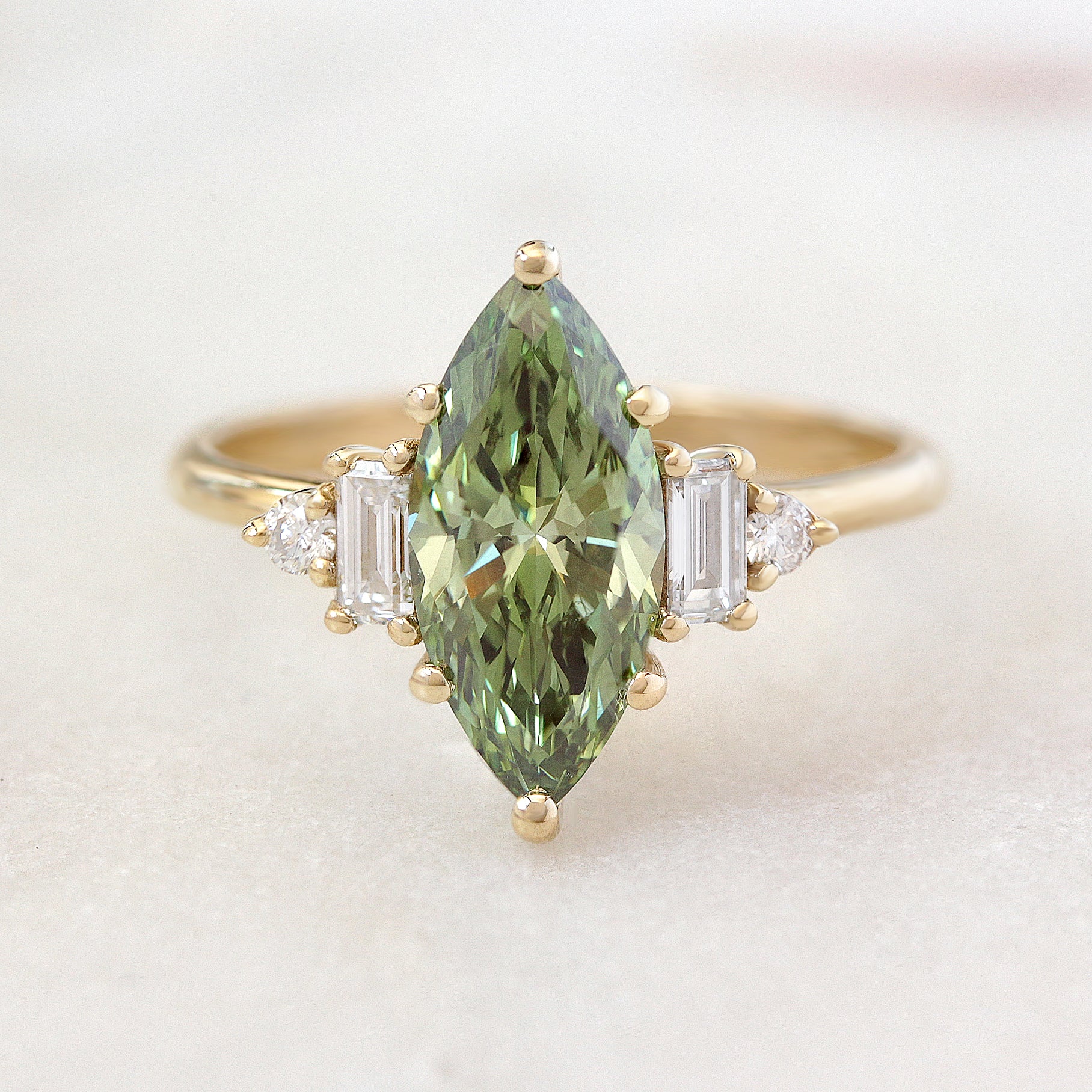 קישור פרטי לאשלי - מרקיז 3 קראט, זהב לבן 14K, מידה 9.75