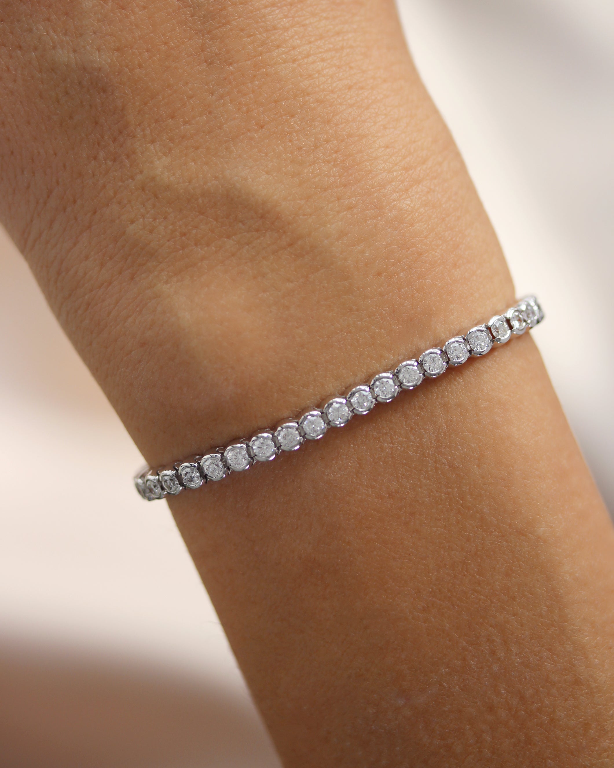 Bezel Tennis Bracelet,white gold, diamonds