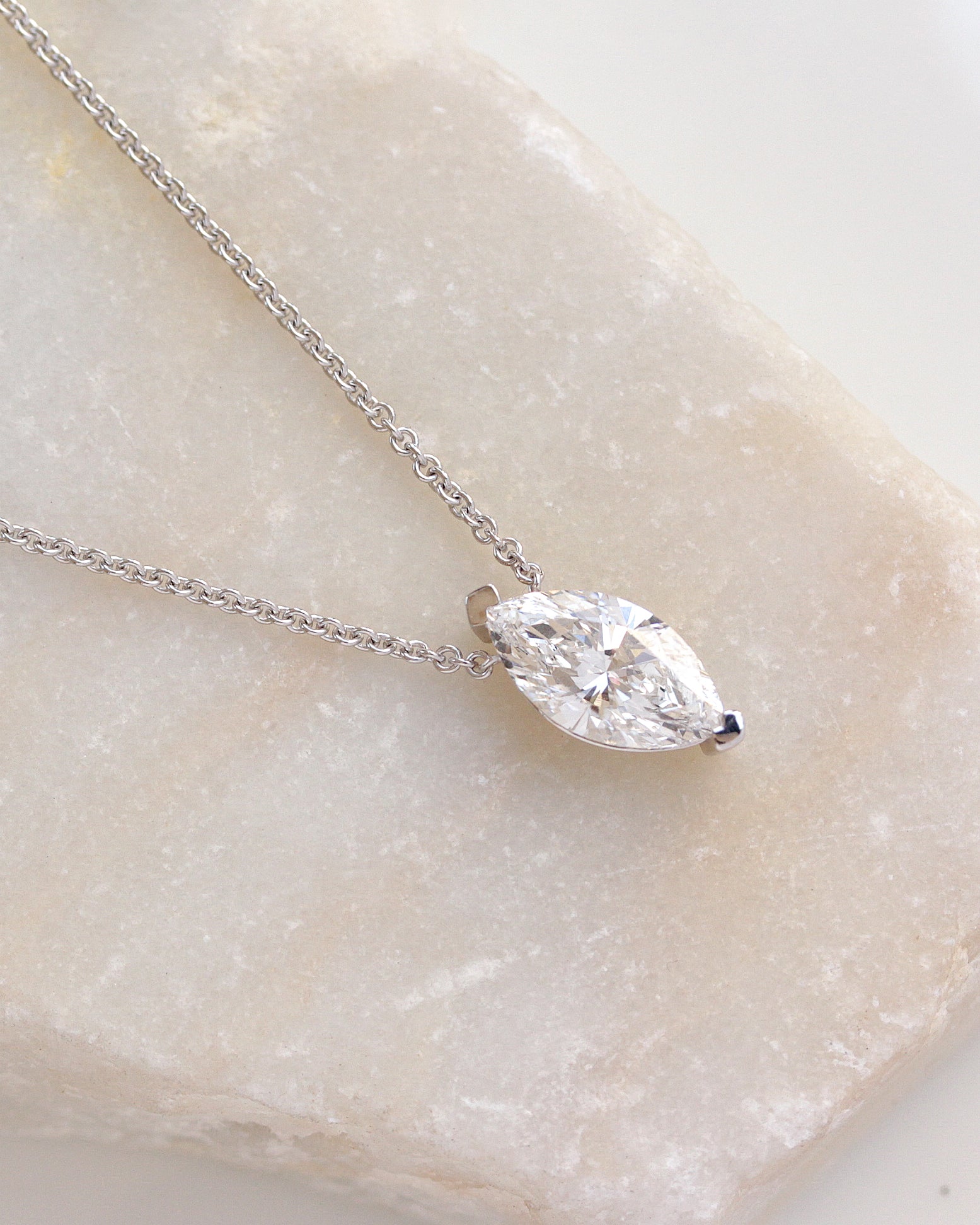 Marquise Diamond Solitaire Necklace 1CT / 2CT / 3CT, solitaire necklace, 14K gold, IGI certified, Minimalist