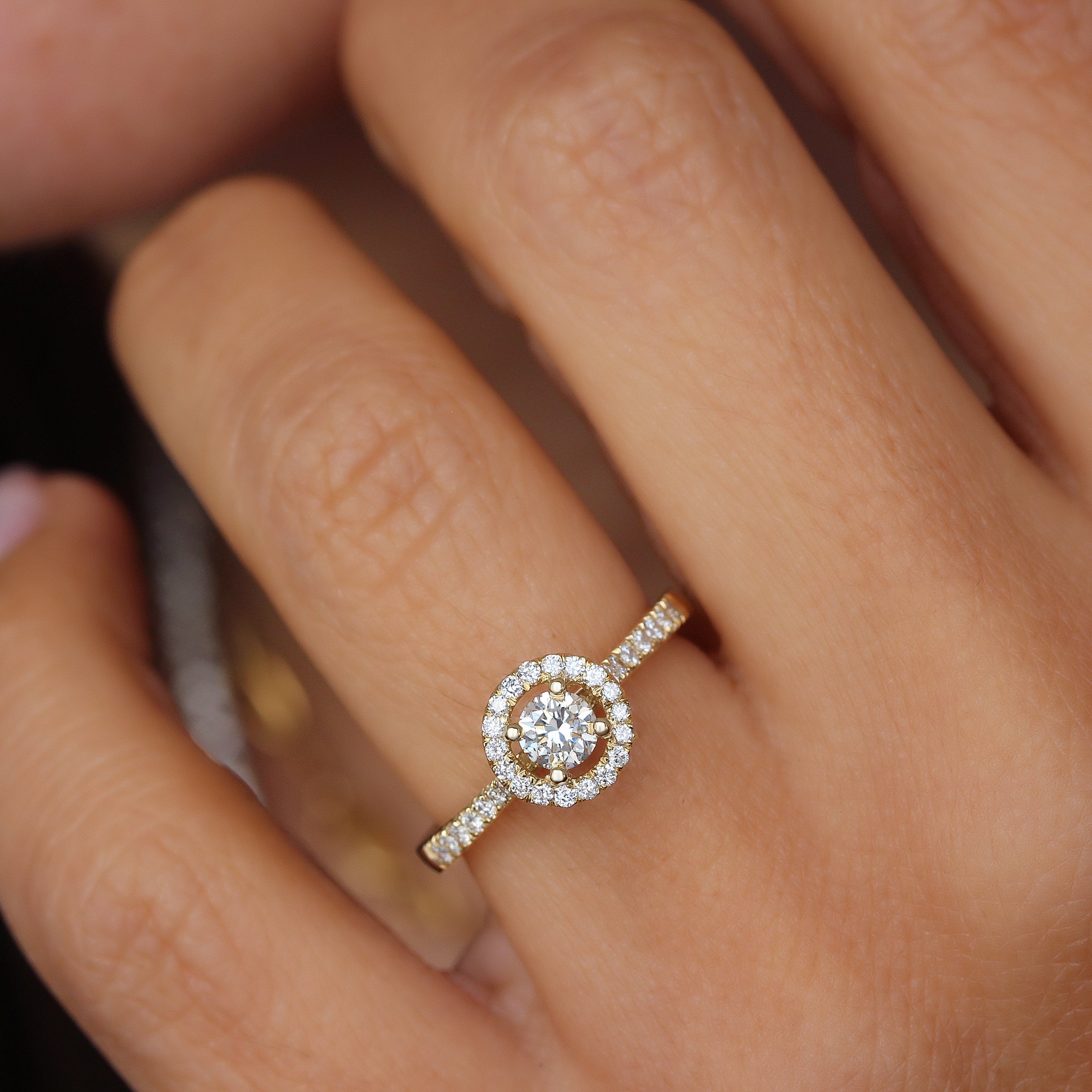 Round Diamond Halo Minimalist Engagement Ring Basic