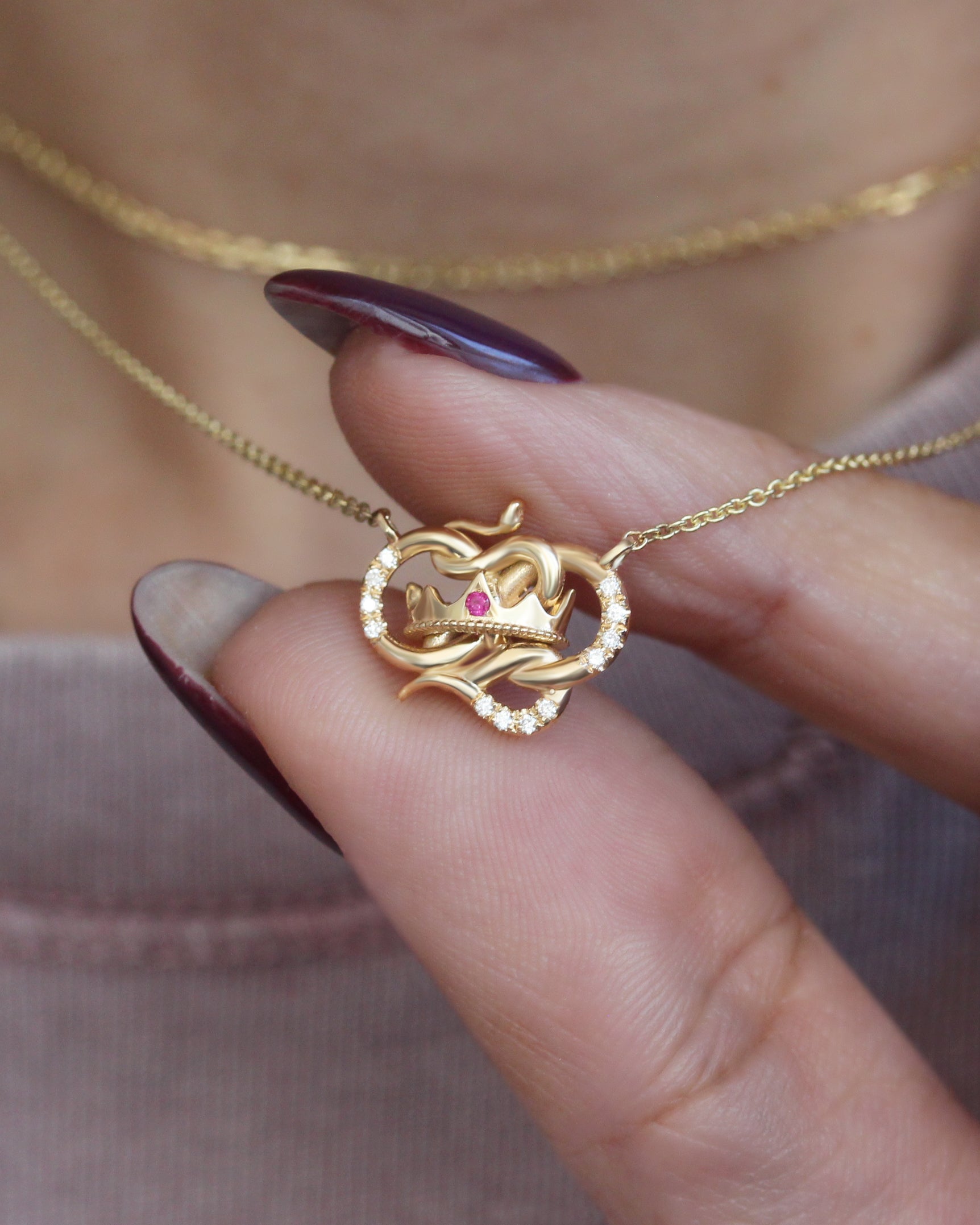 שרשרת Pave Diamonds 5 משולשים גדולים ♥