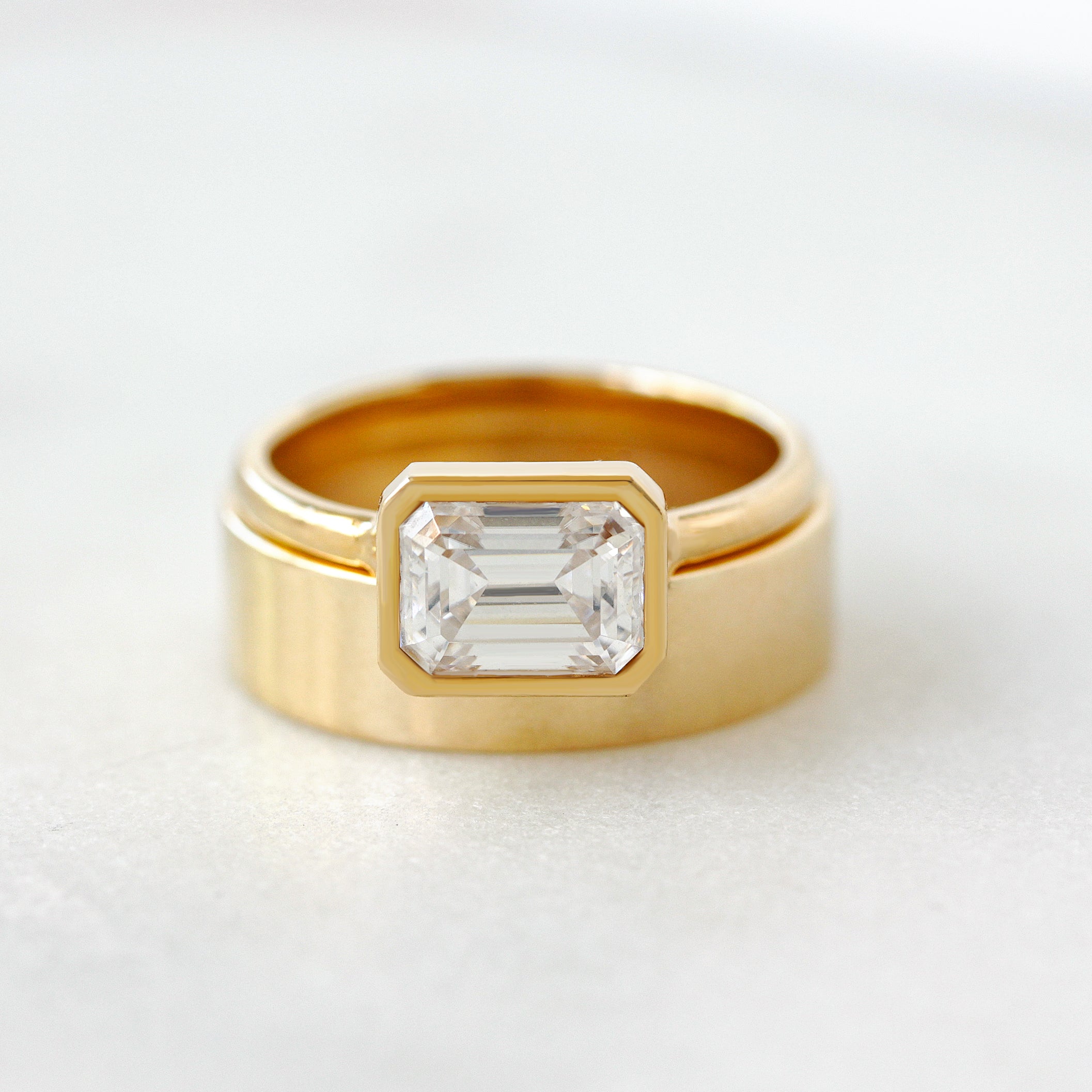 6mm Wide 14K / 18K Solid Gold Cigar Men Wedding Ring Unisex