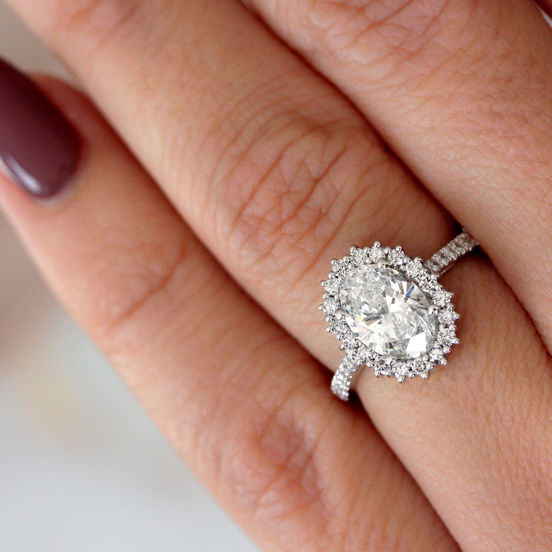 Oval Diamond Halo Engagement Ring "Nia" ♥