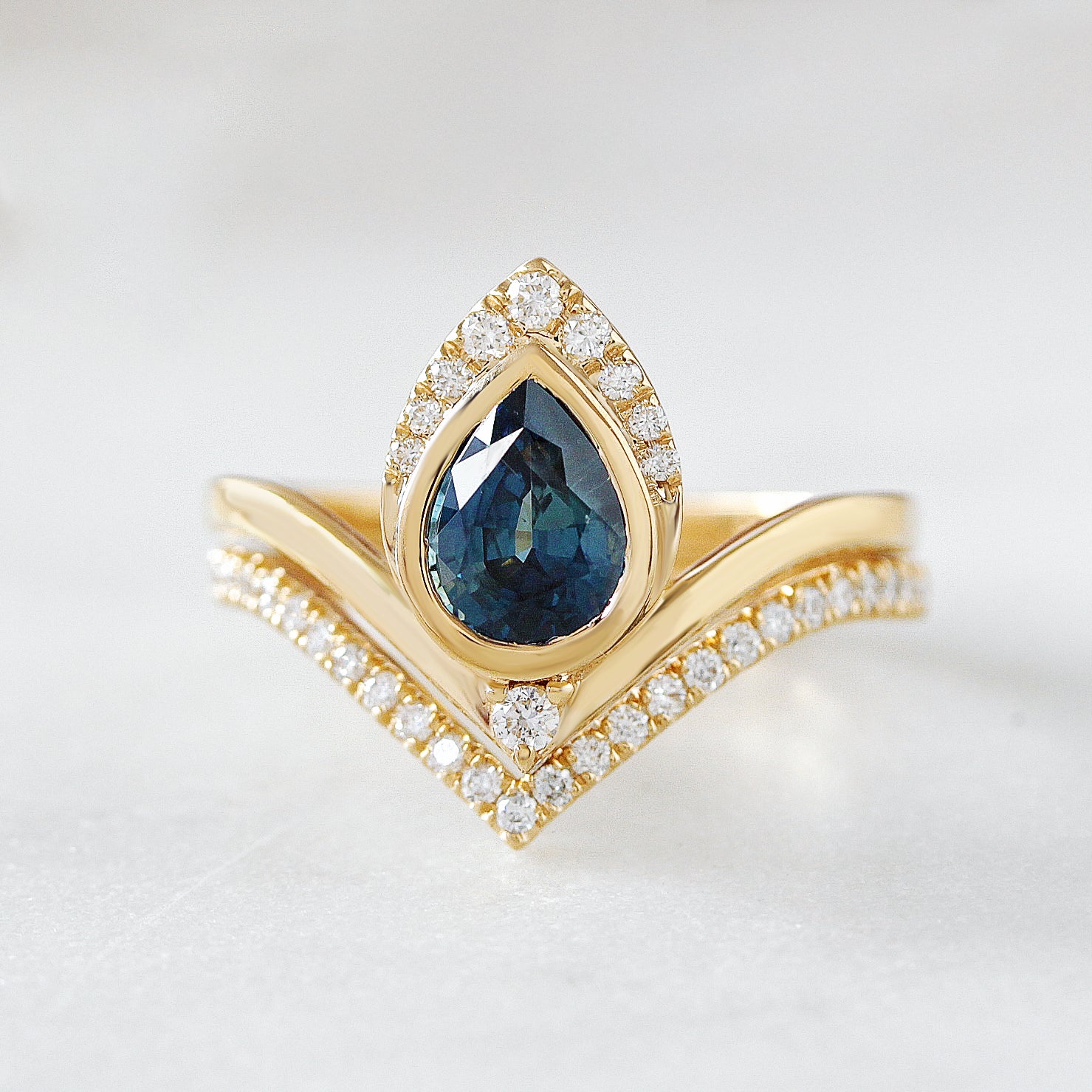 Pear Teal Sapphire and Diamonds Halo Unique Engagement Ring Set - Atyasha