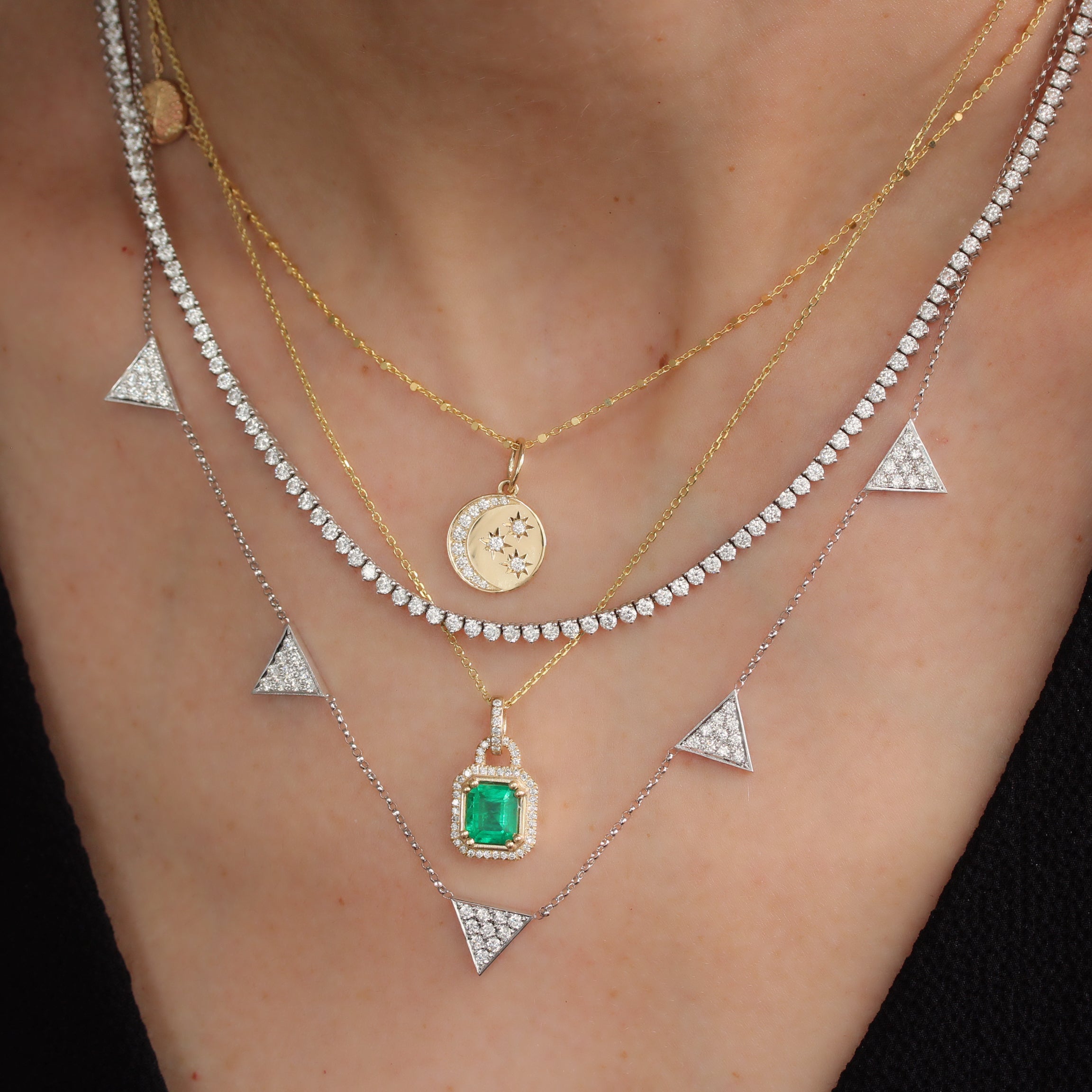 5 Big Triangles Pave Diamonds Necklace ♥