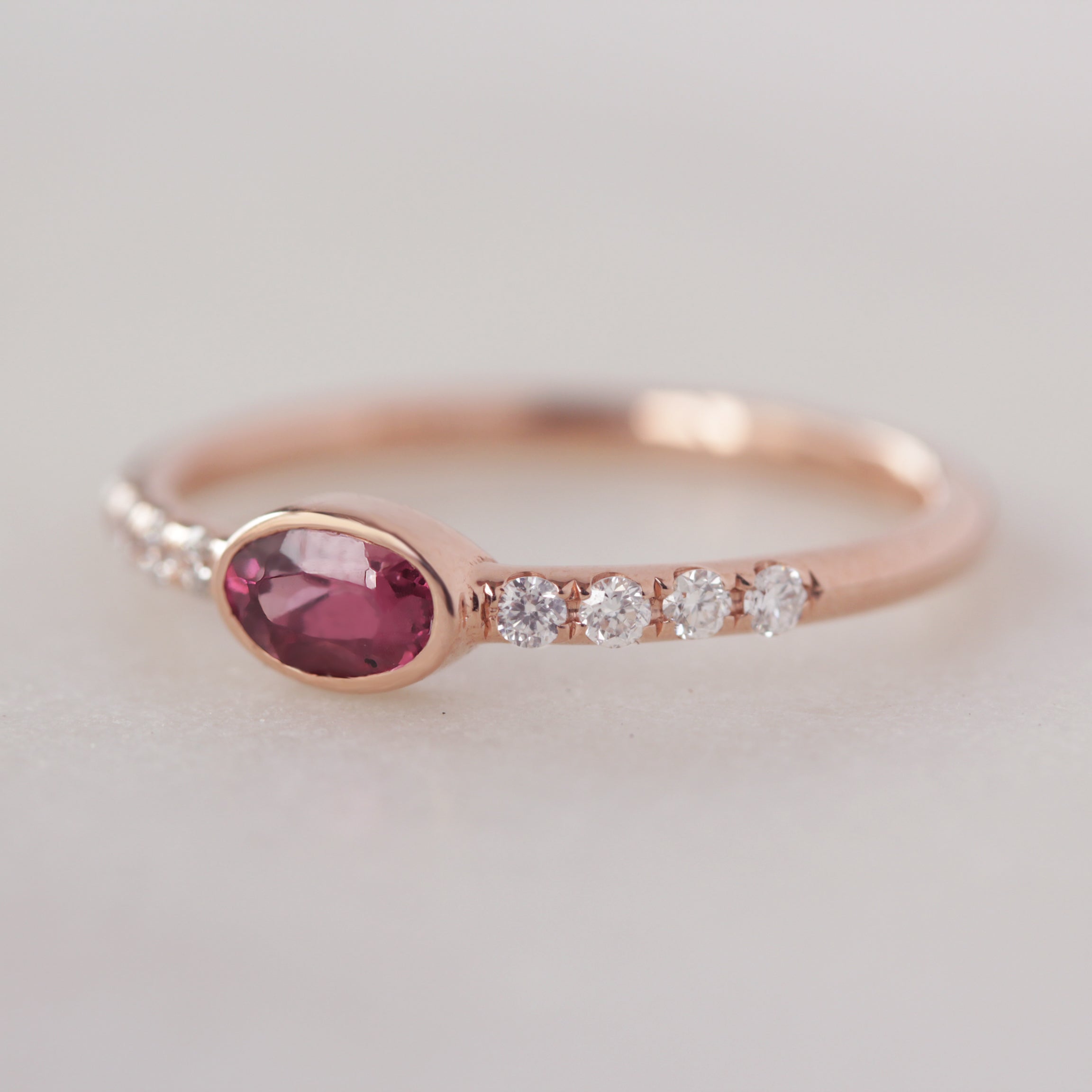 Oval Garnet & Diamonds Delicate Birthstone Ring