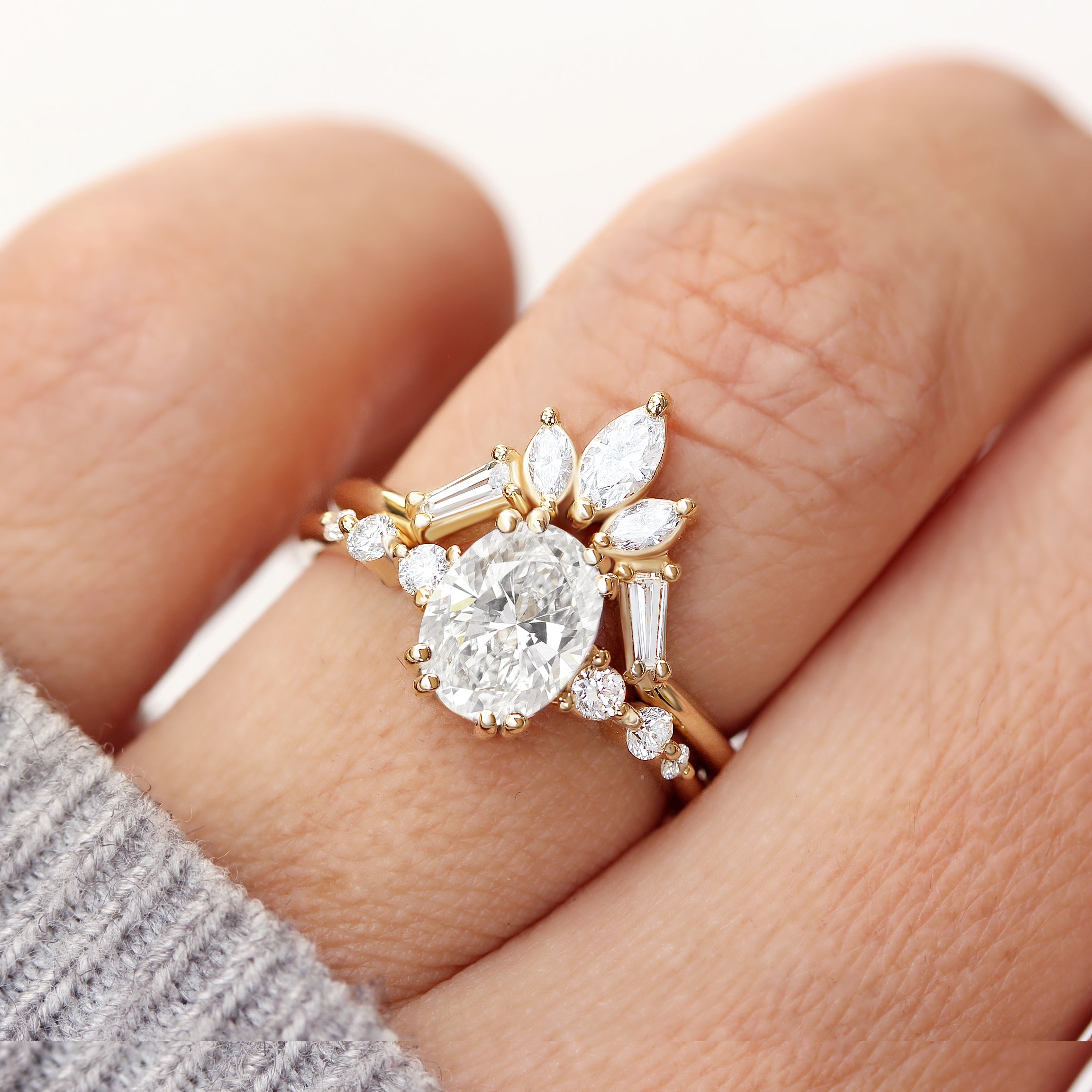 Oval Diamond Engagement Three Rings Set - Artemis & Candy pop