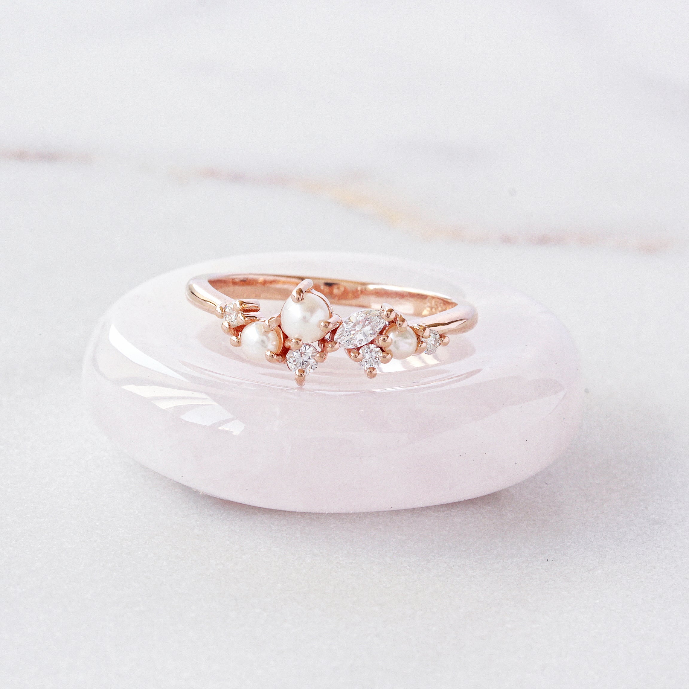 להקת פנינים ויהלומים לחתונה - אווי