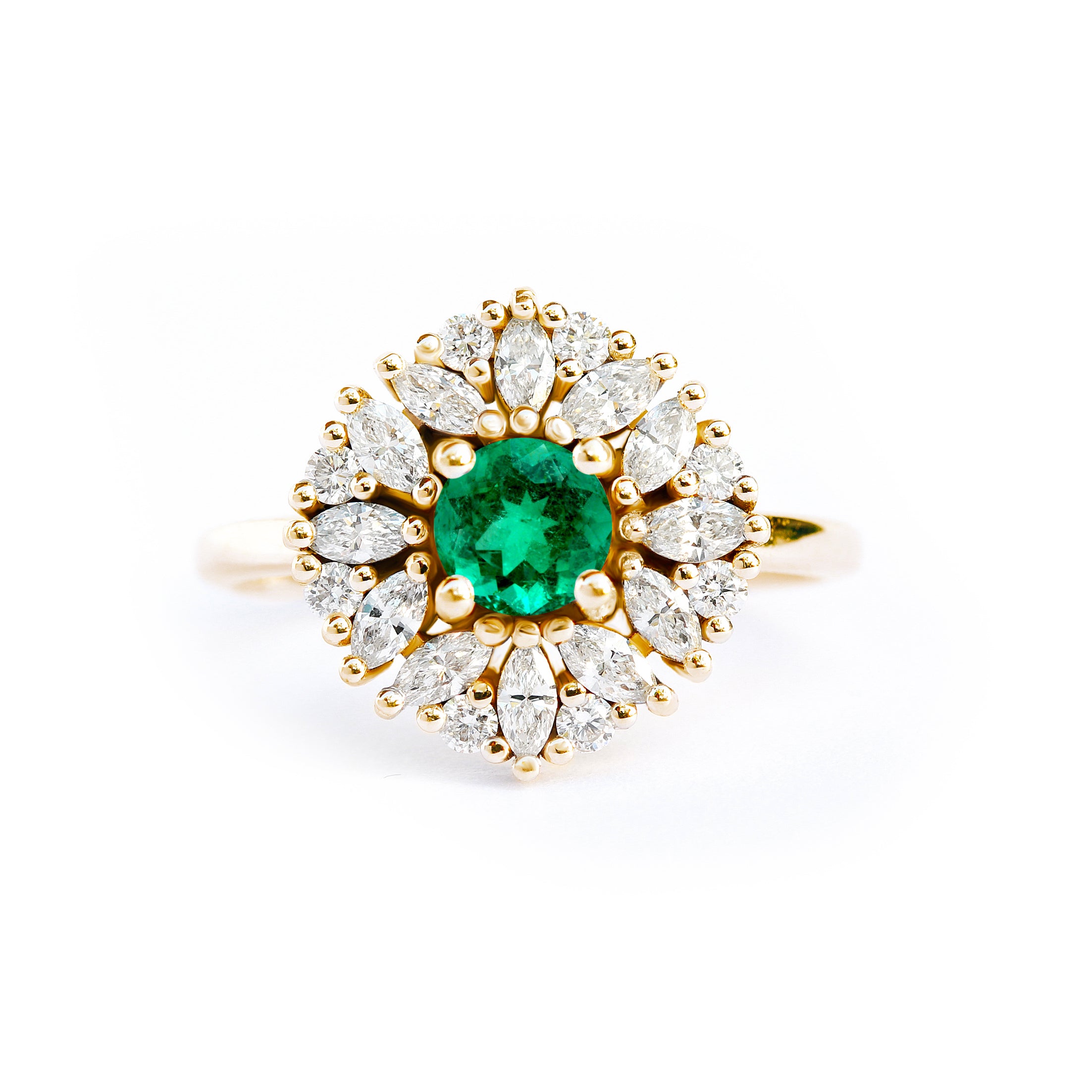 Ballerina round cut emerald engagement ring, Harper ♥