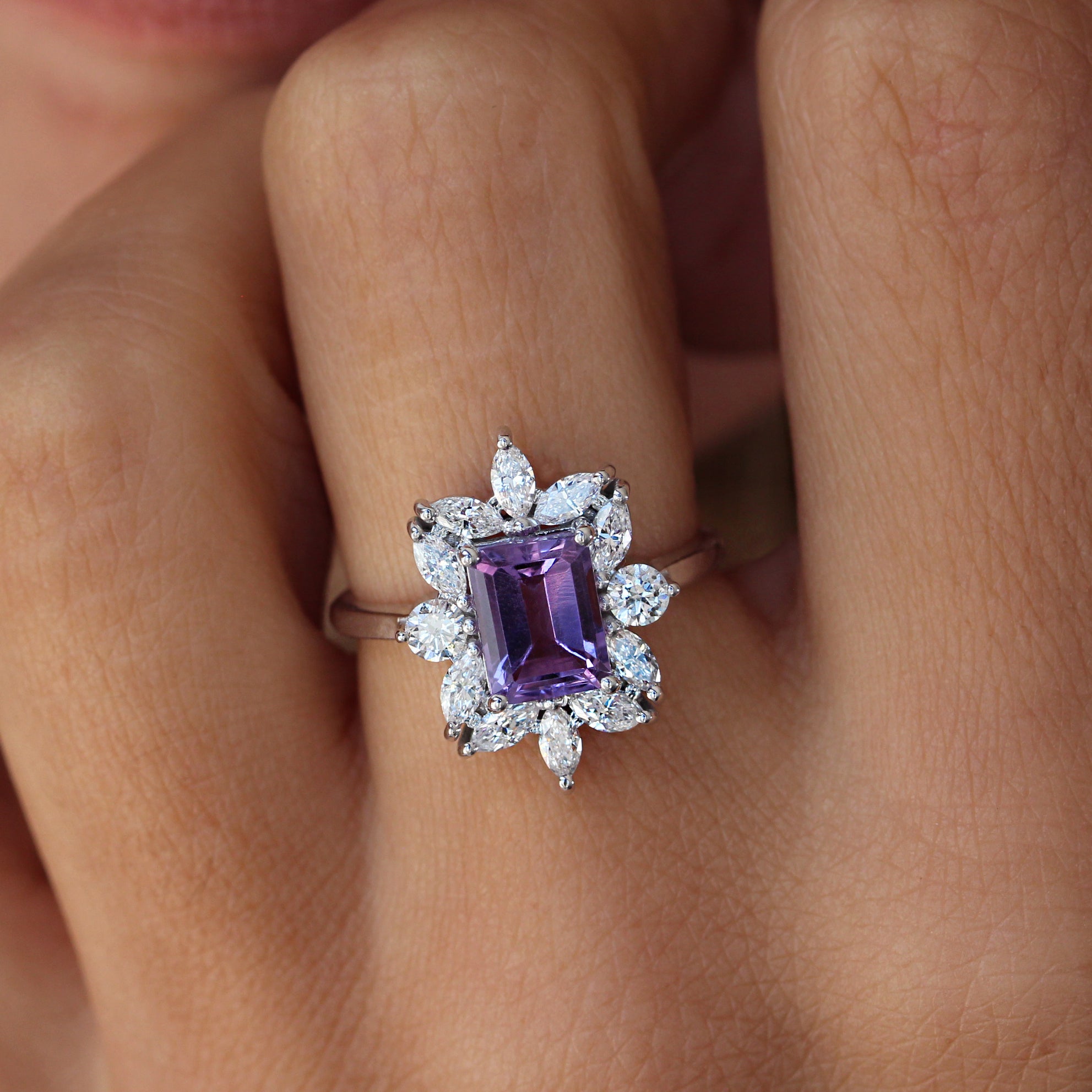 flower amethyst ring 14K White Gold