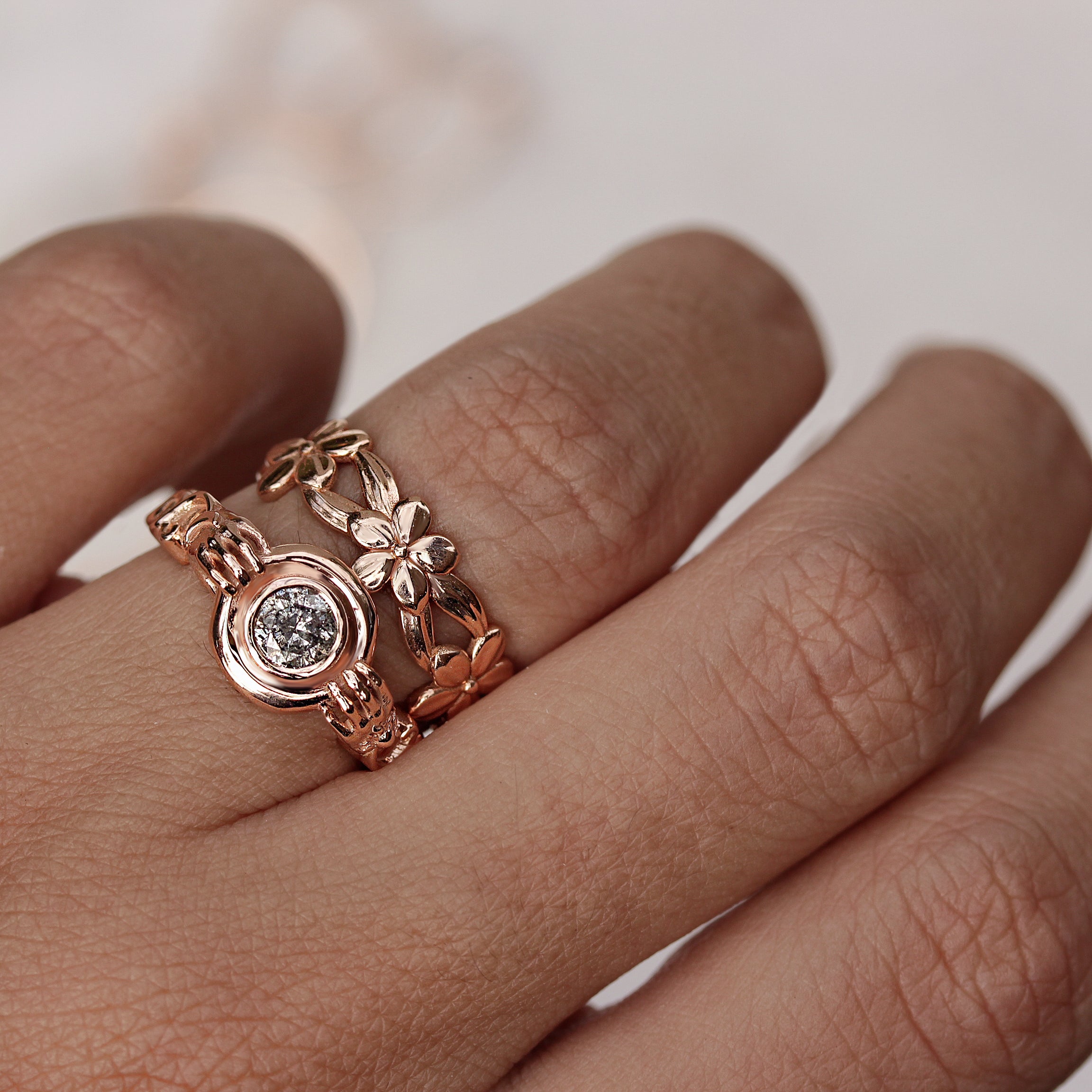 Hawaiian Flowers Jungle Unisex Wedding Band 2.0 - sillyshinydiamonds