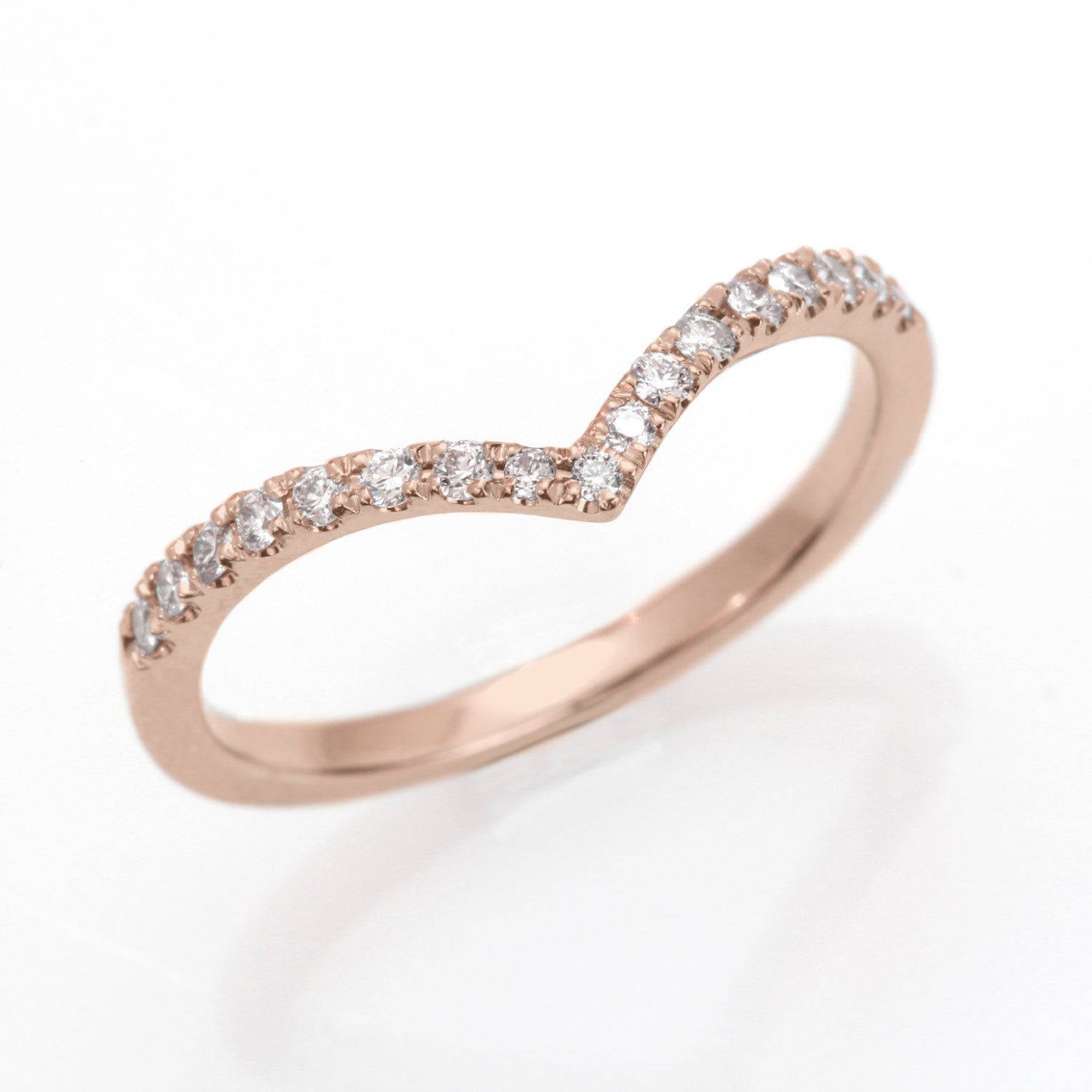 Classic Chevron Diamond V Ring - sillyshinydiamonds