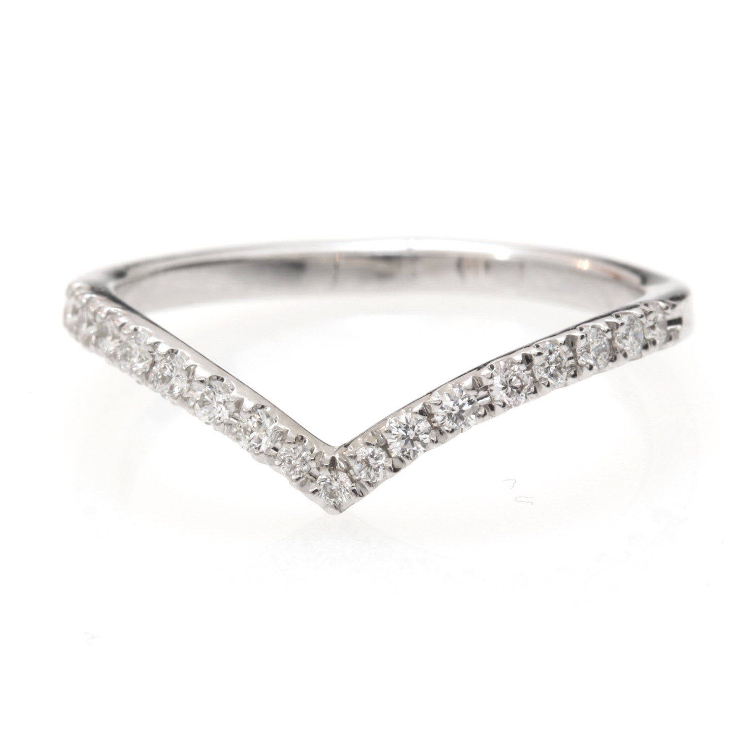 Classic Chevron Diamond V Ring - sillyshinydiamonds