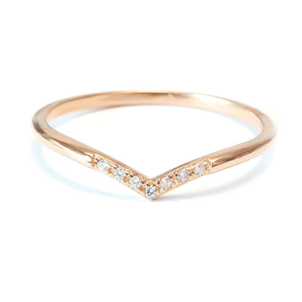 V7 Mini Chevron Diamond Wedding Band - sillyshinydiamonds