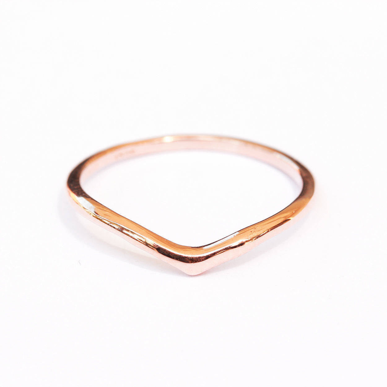 Dainty Gold V Ring - sillyshinydiamonds