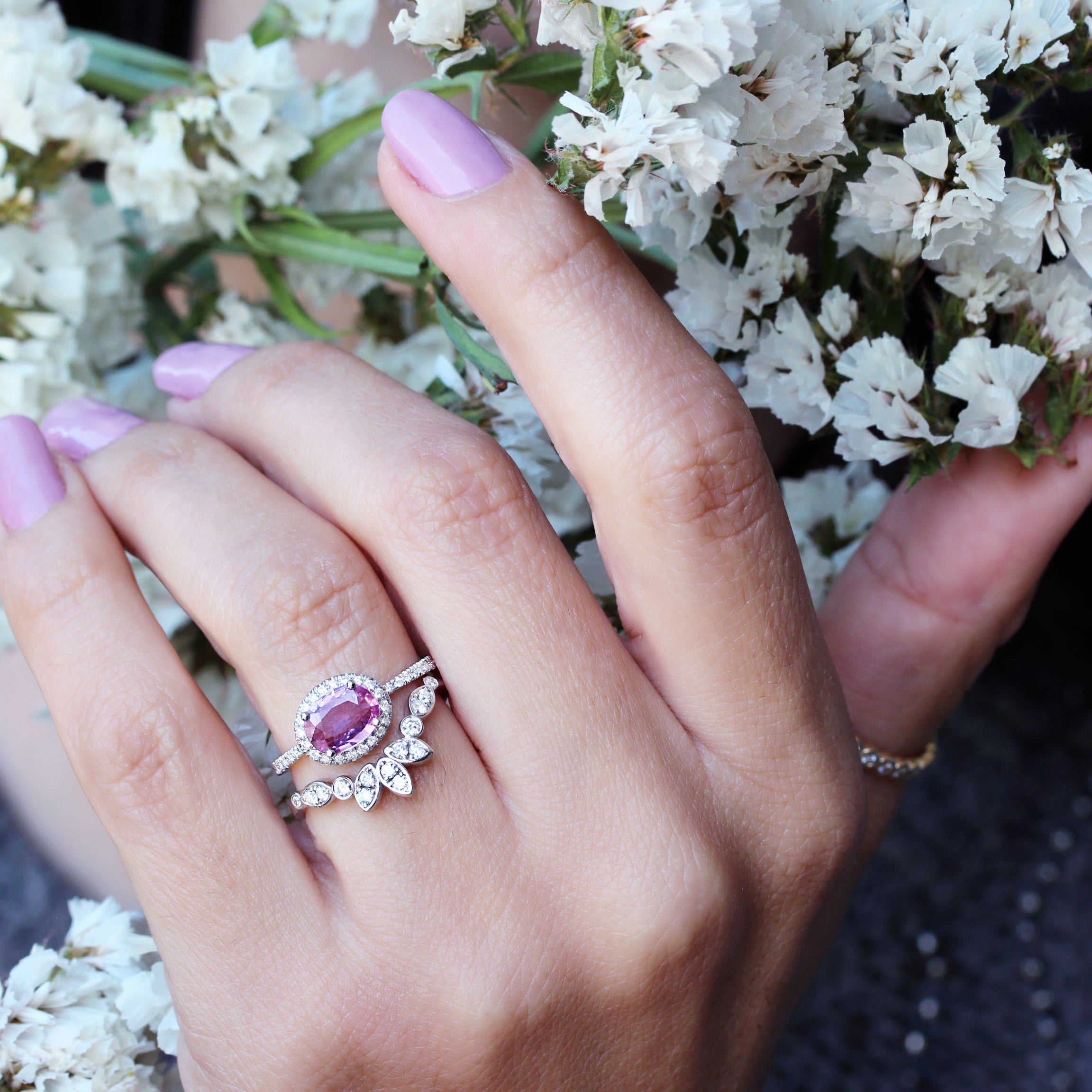 Leaves ornament chevron wedding band - sillyshinydiamonds