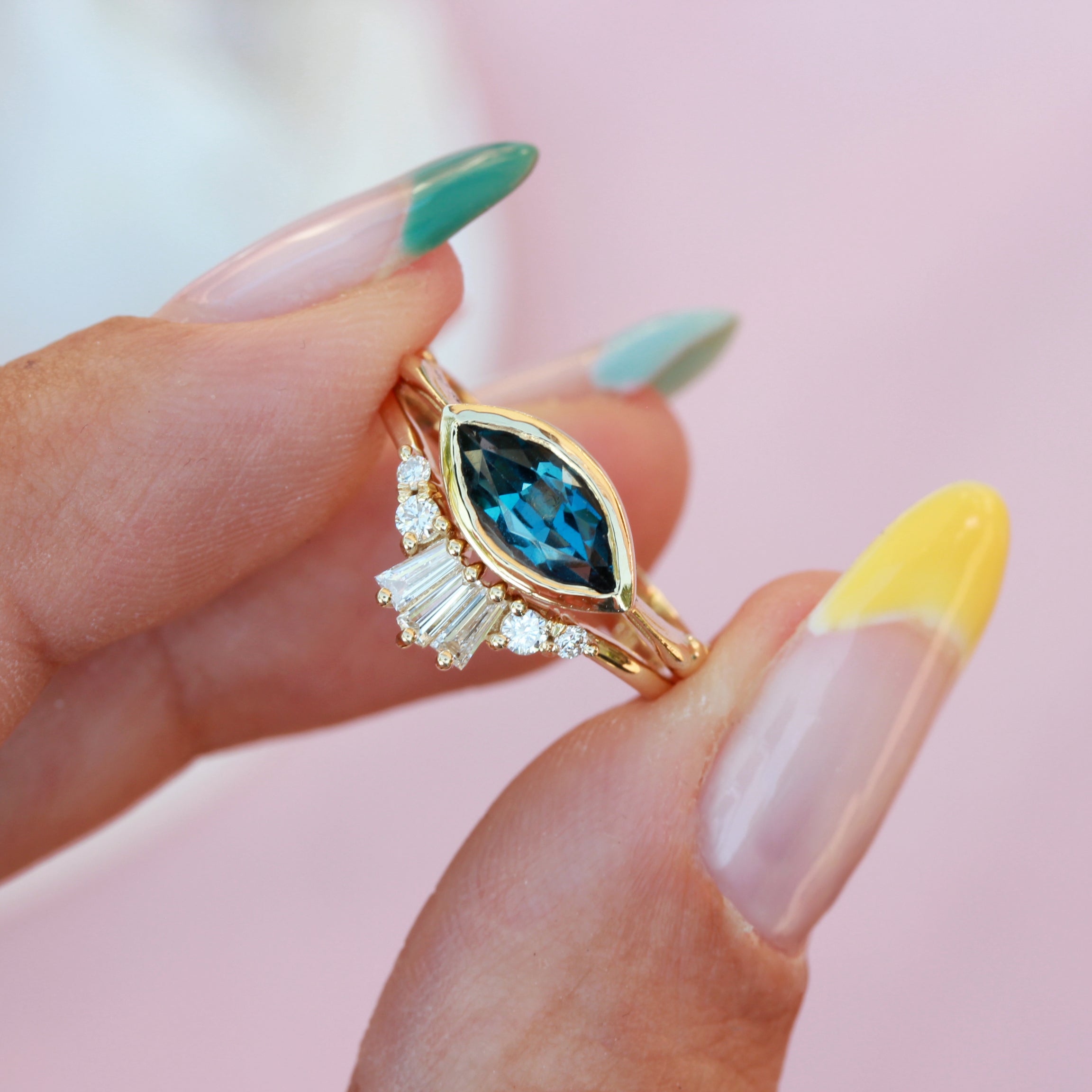 להקת יהלומי אשכול, טפי ♥