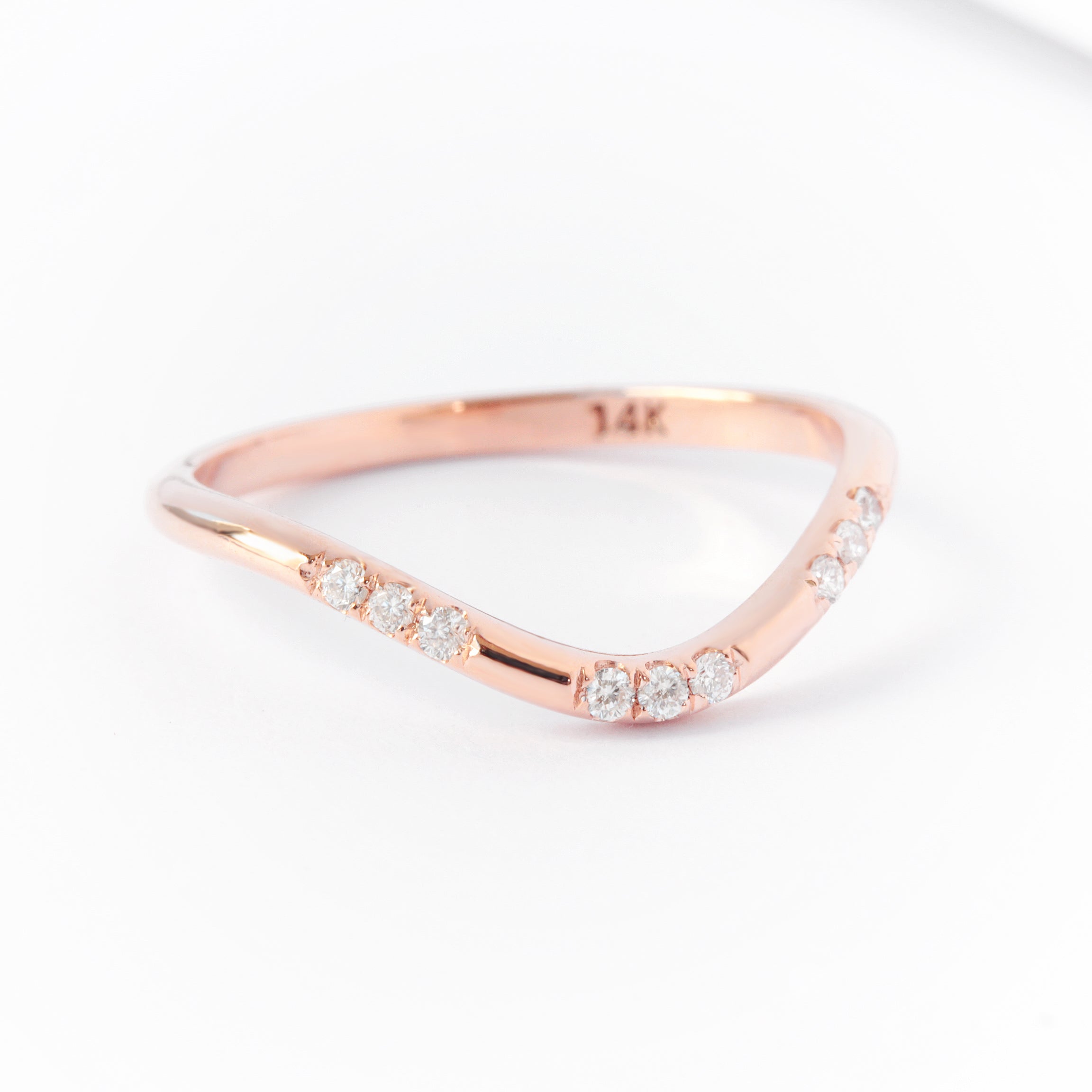 U Curve Classic Diamond Ring