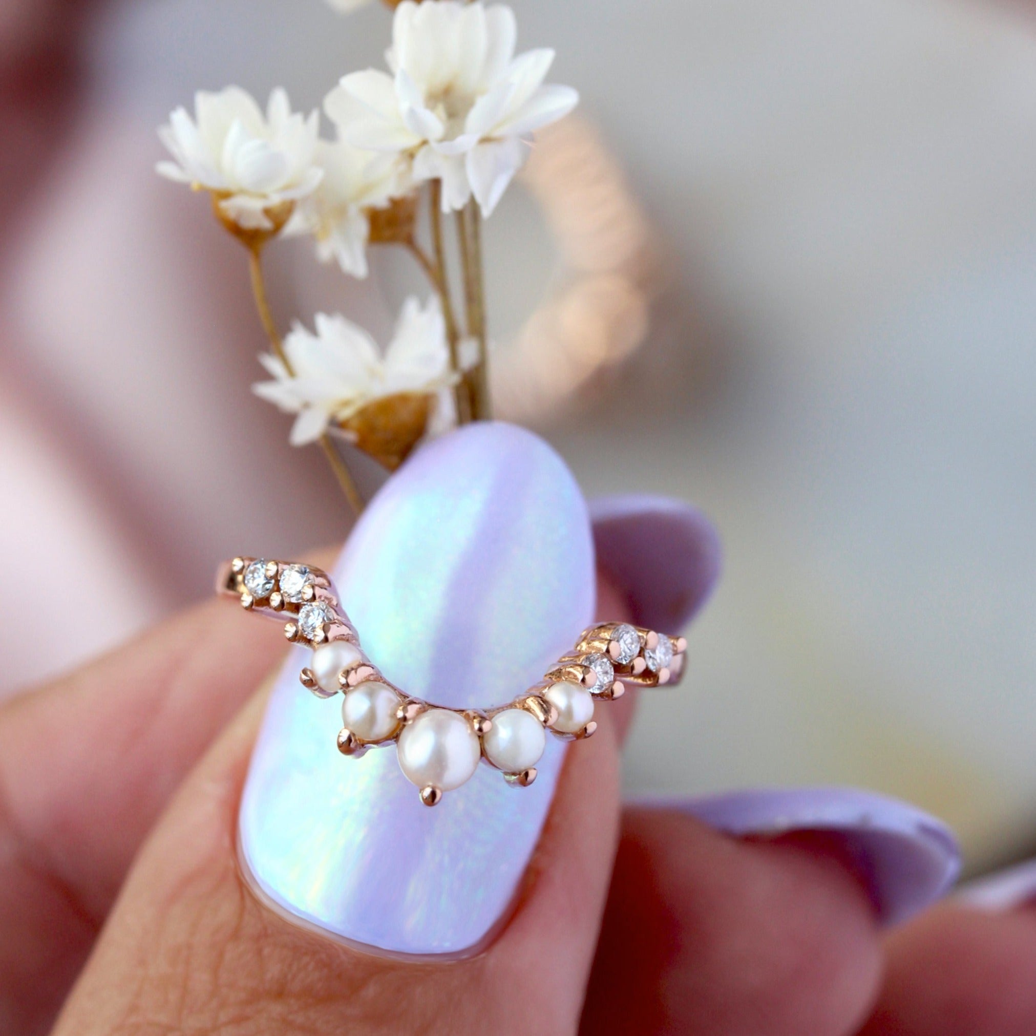 טבעת קינון וינטג' של פנינים ויהלומים