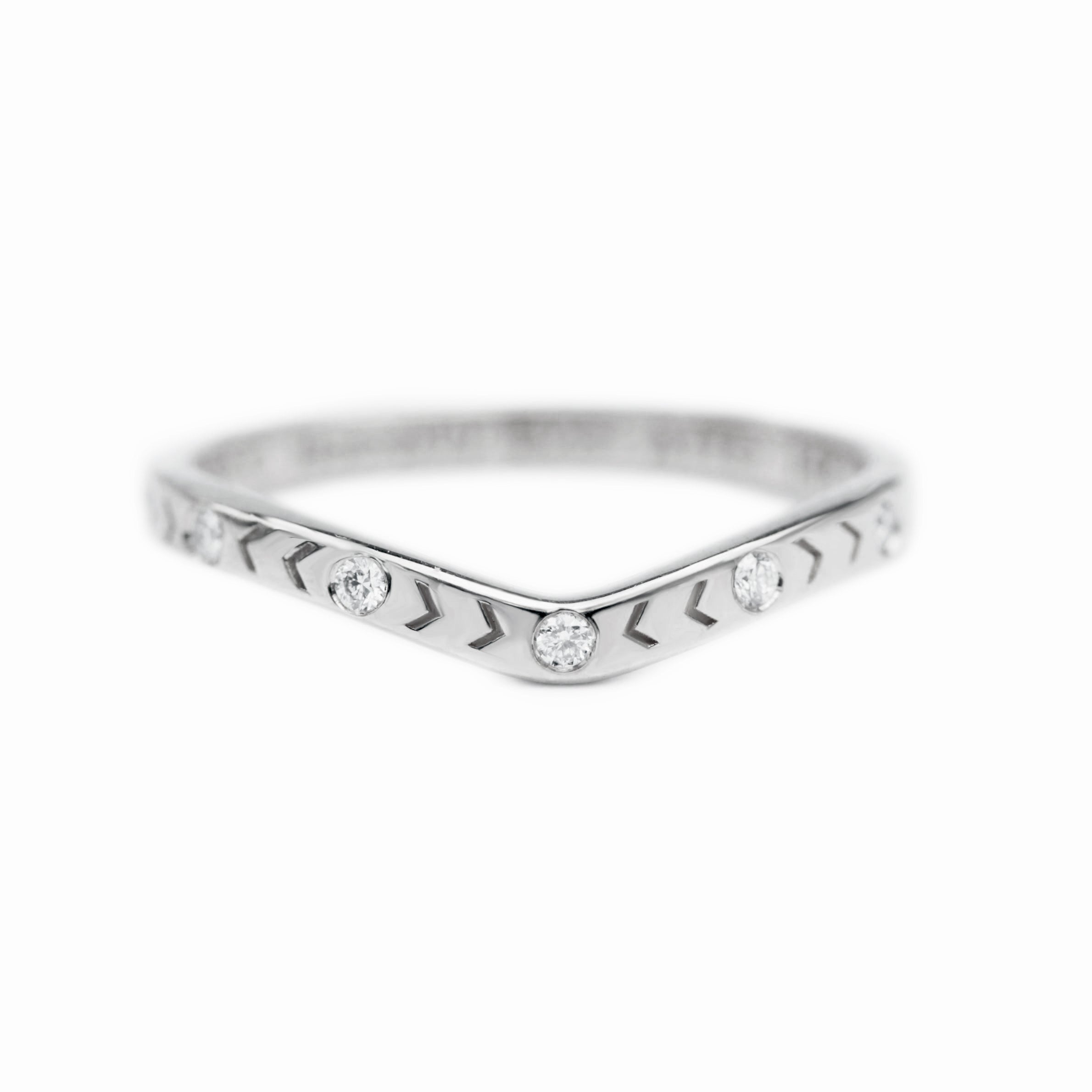 Curve Arrows Gold Diamond Wedding Ring White Gold