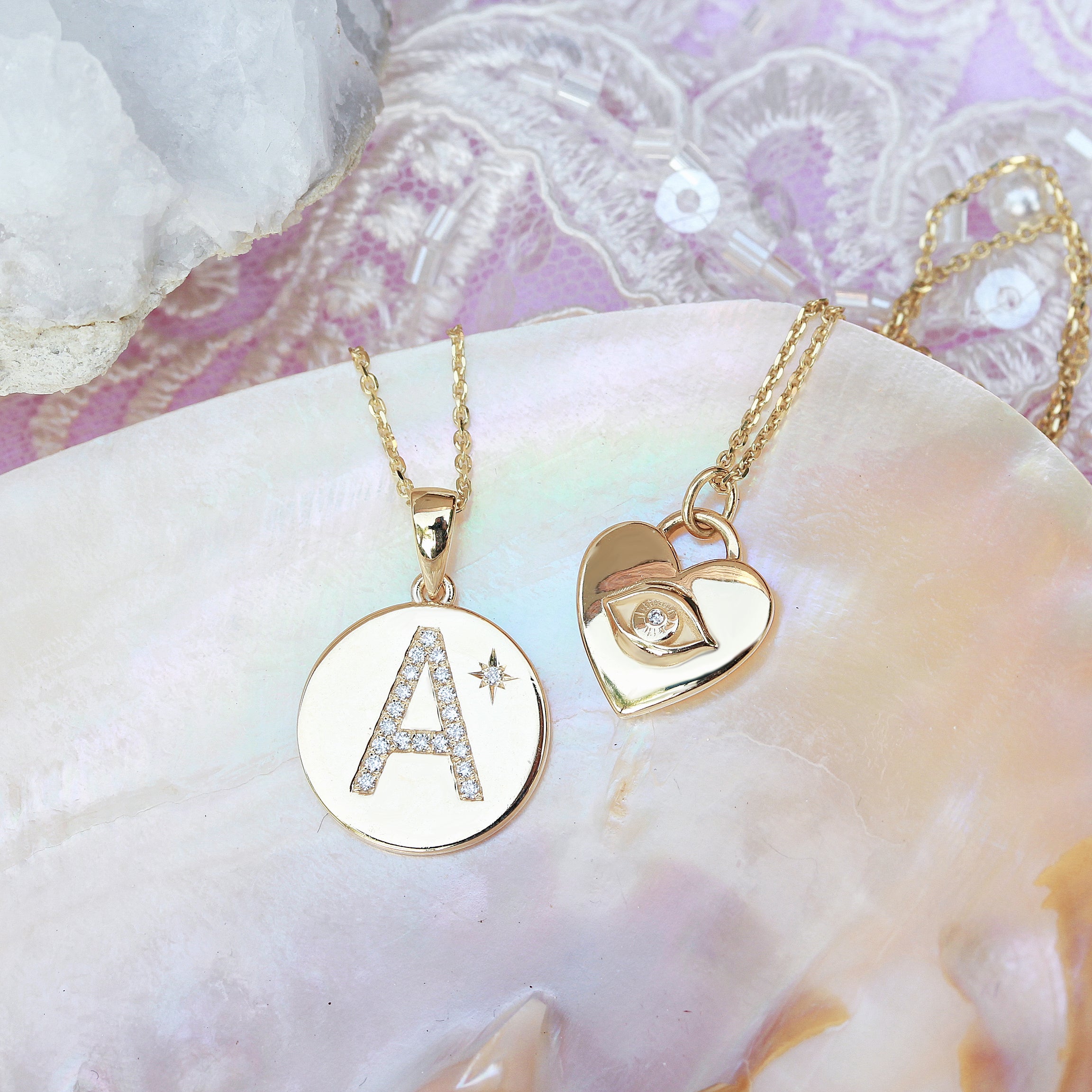 The all seeing heart illuminati pendant necklace