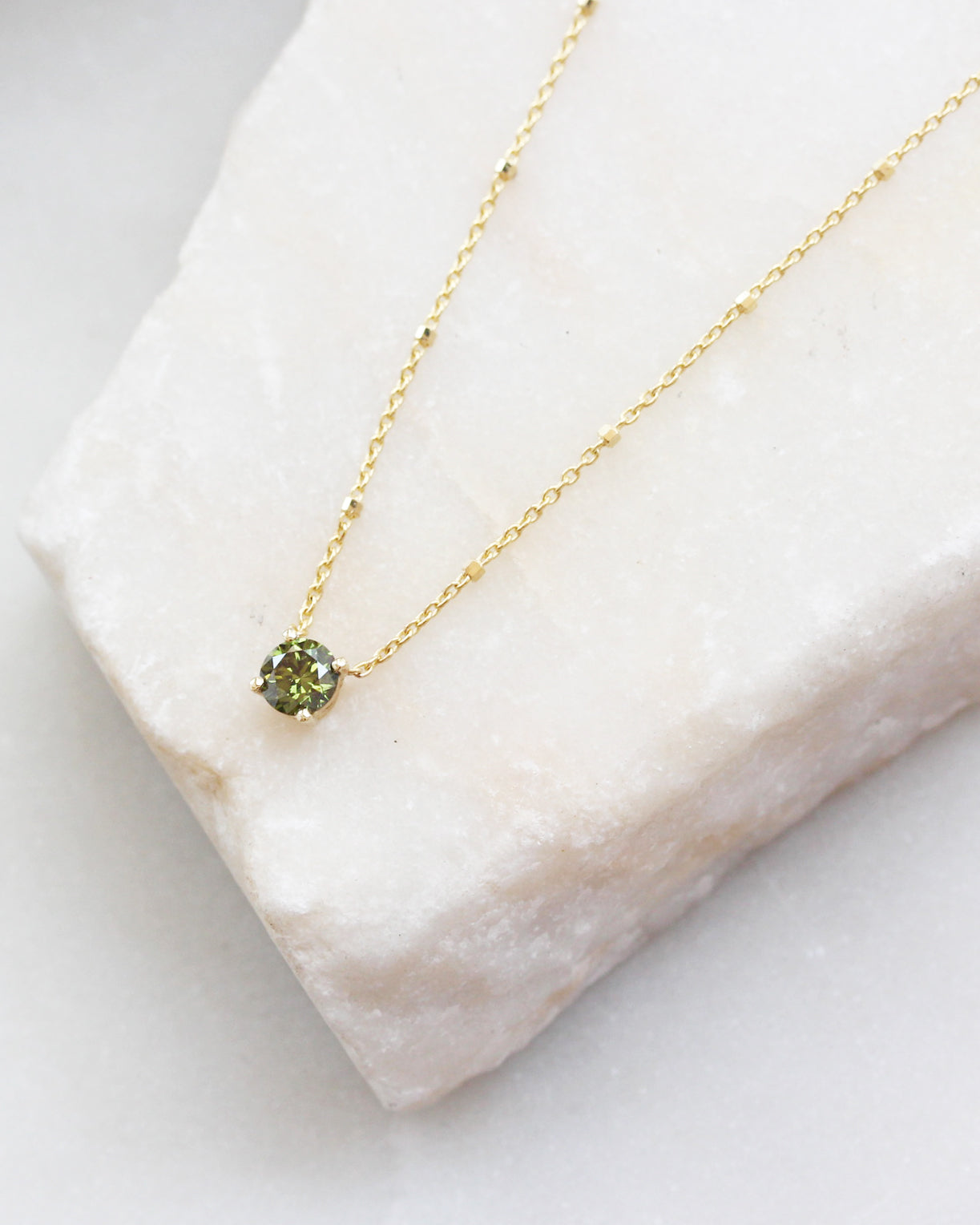 0.30CT Green Lab Diamond Round Beads Chain Necklace, charm, pendant, necklace, green, green lab diamond, round