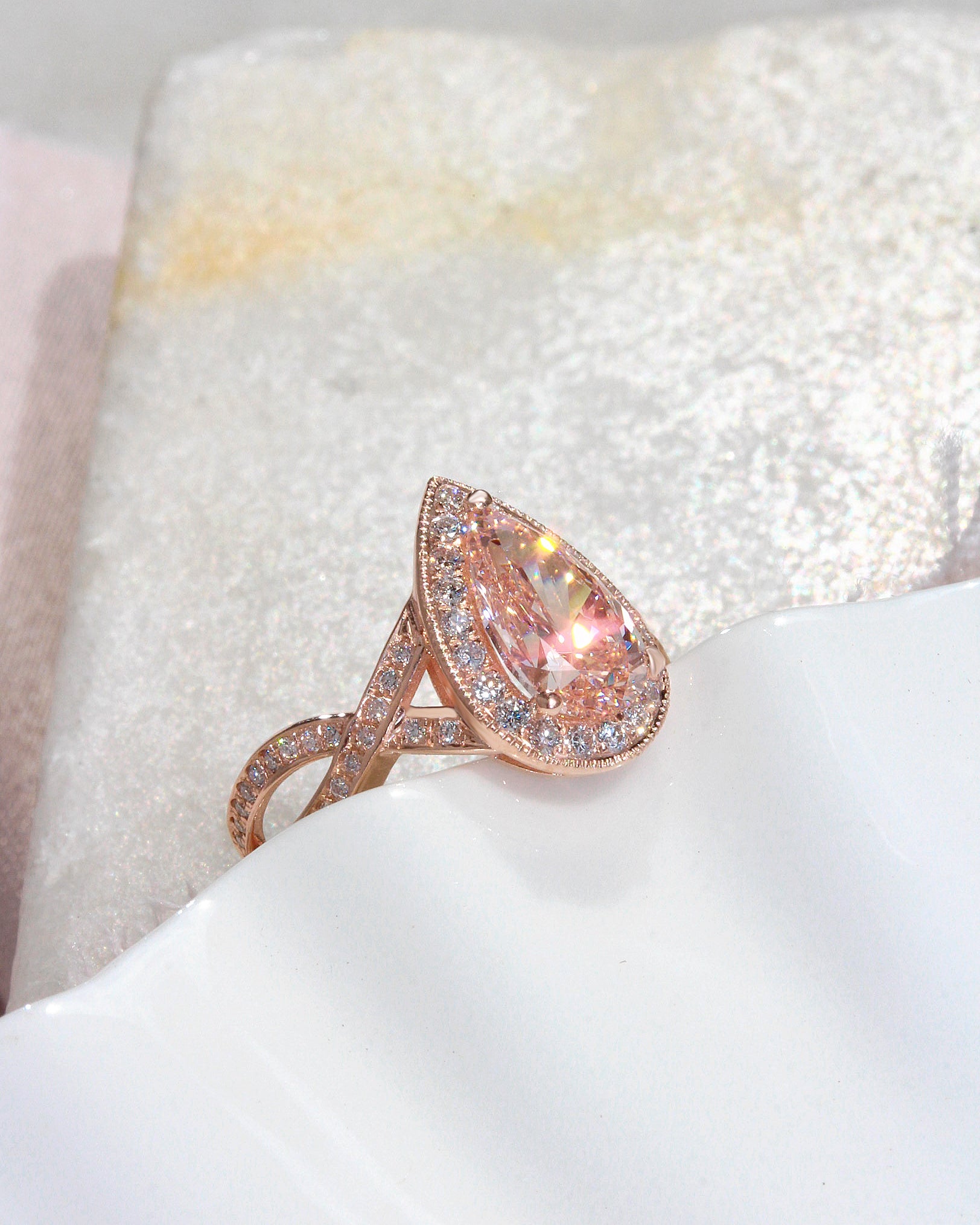 1.5ct Pink Pear Lab Diamond Halo Engagement Ring Twist Band, pear shape, pink lab grown diamond, 1.5ct, diamond halo, diamond twist band, milgrin setting