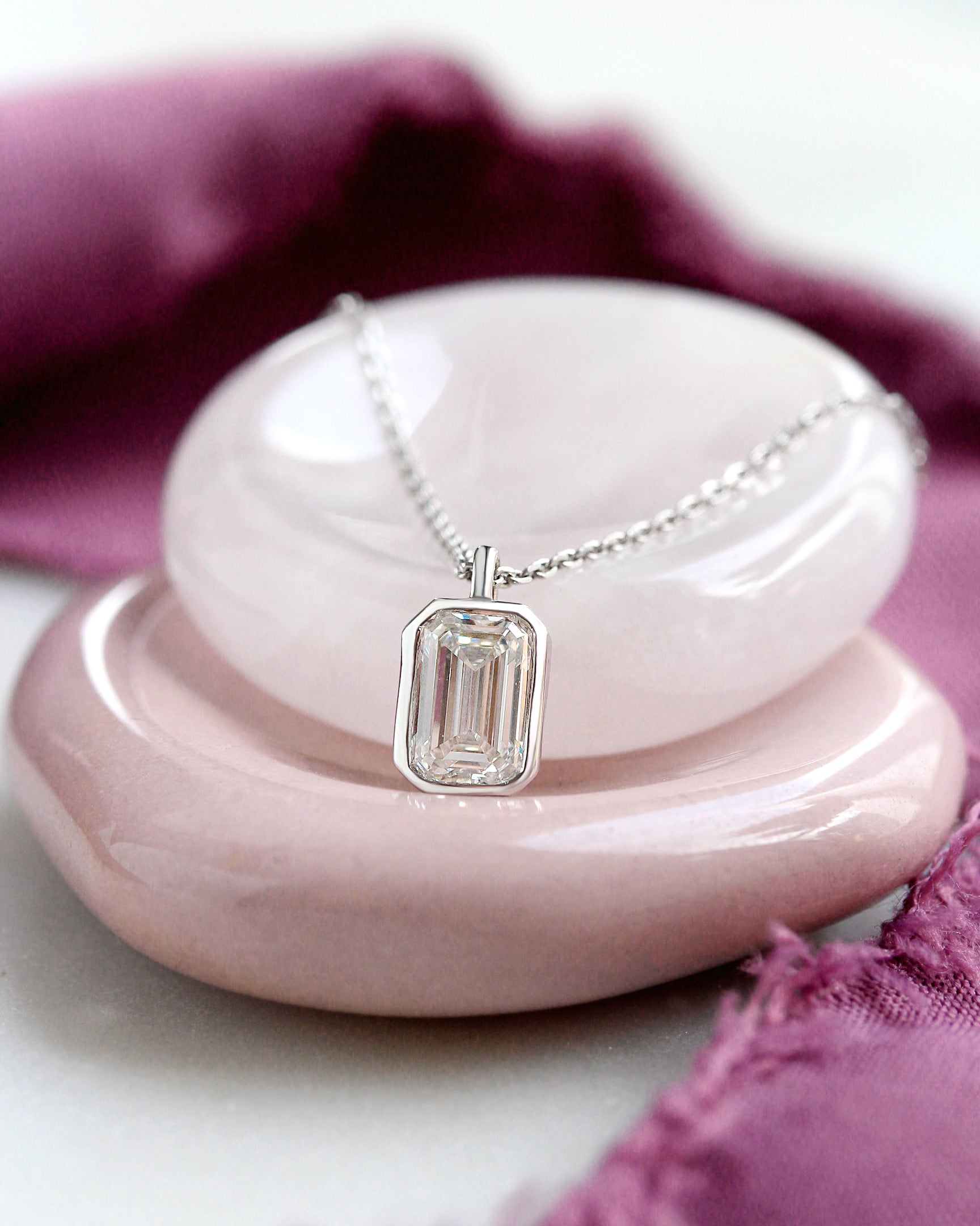 1ct Emerald Cut Lab Grown Diamond Bezel Set Pendant Necklace, bezet setting, emerald cut diamond,pendant, modern, elegant, minimal, confortable, low profile