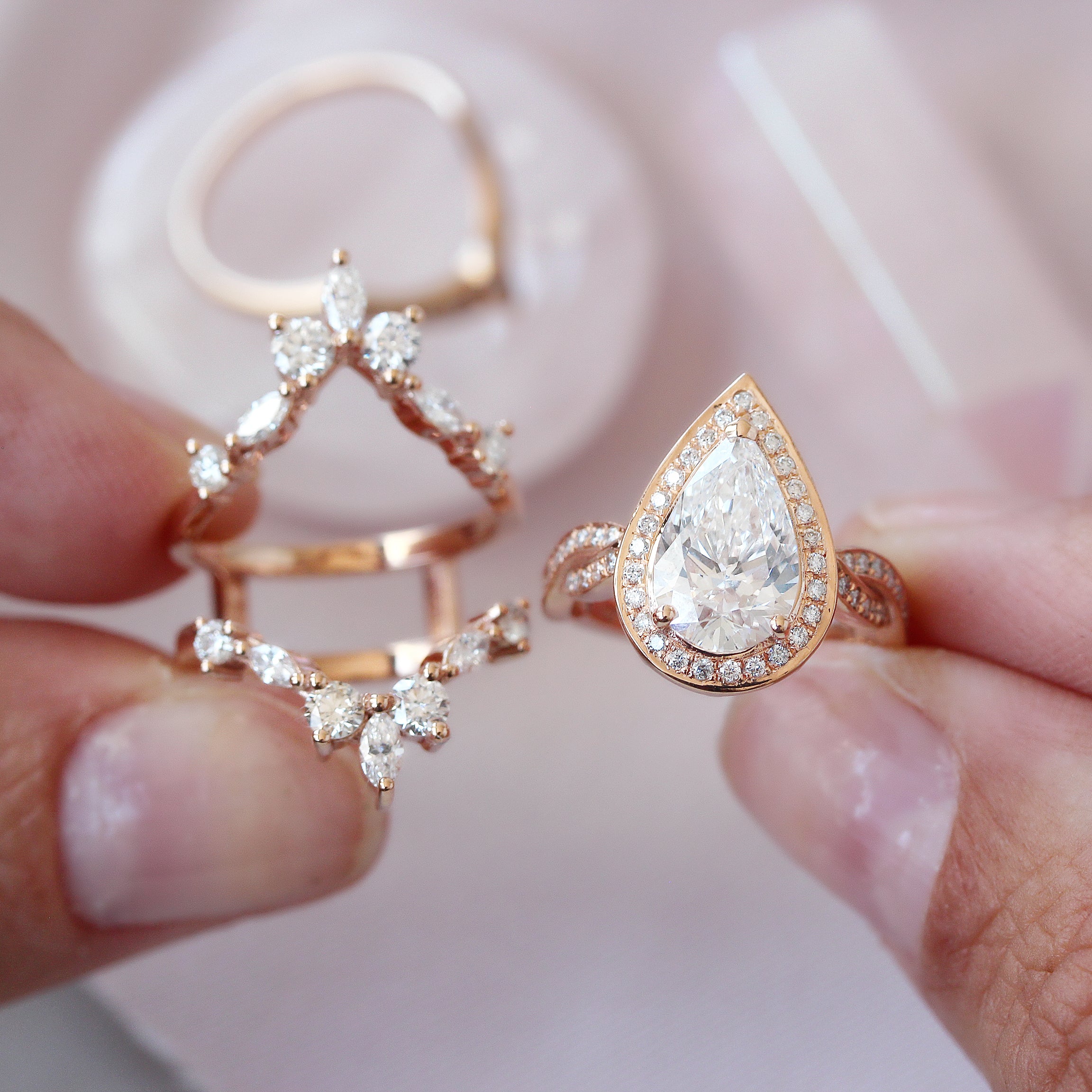 2 carat Pear diamond engagement ring - "Zeus" ♥