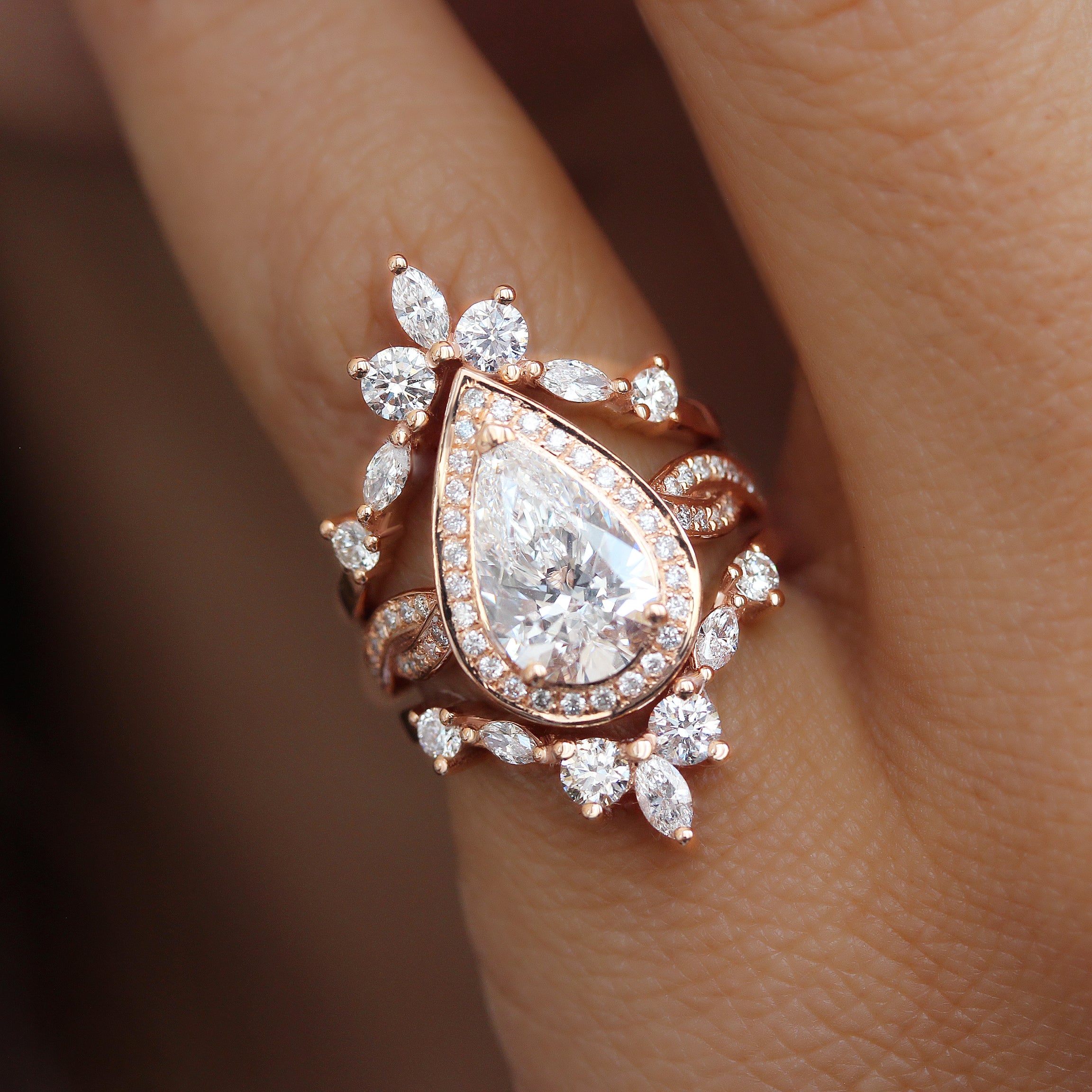 2 carat Pear diamond engagement ring - "Zeus" ♥