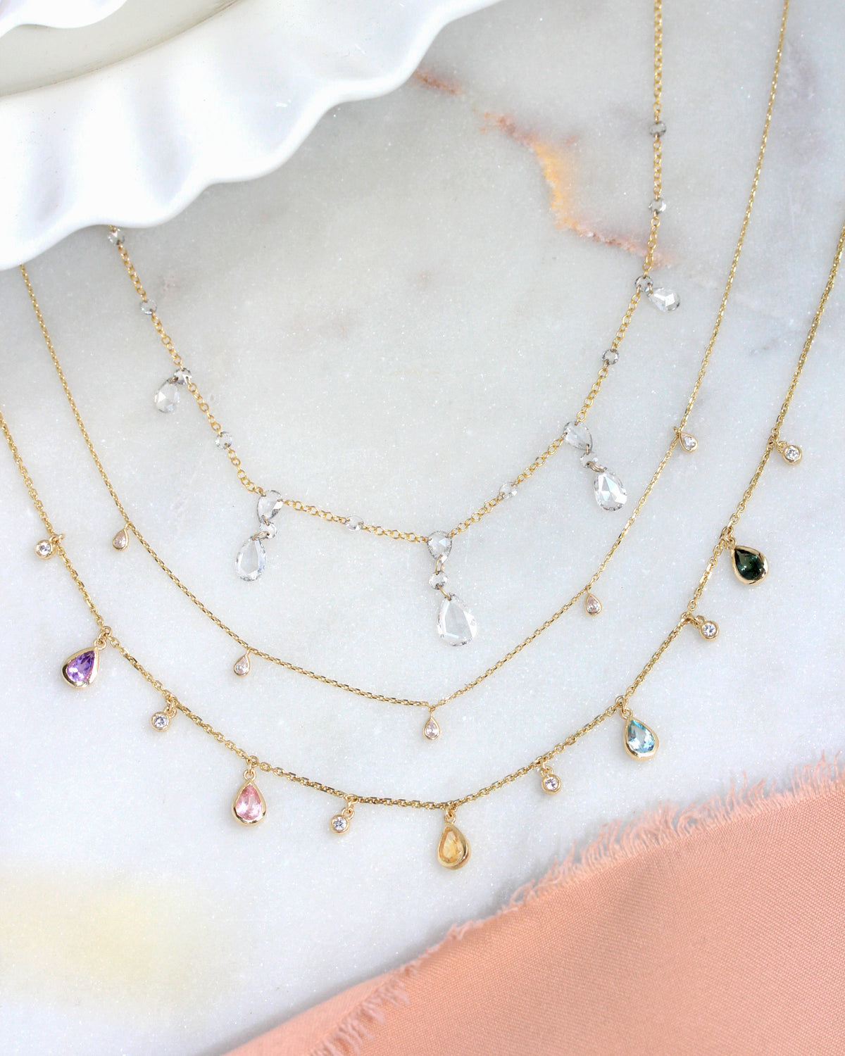 שרשרת Pave Diamonds 5 משולשים גדולים ♥