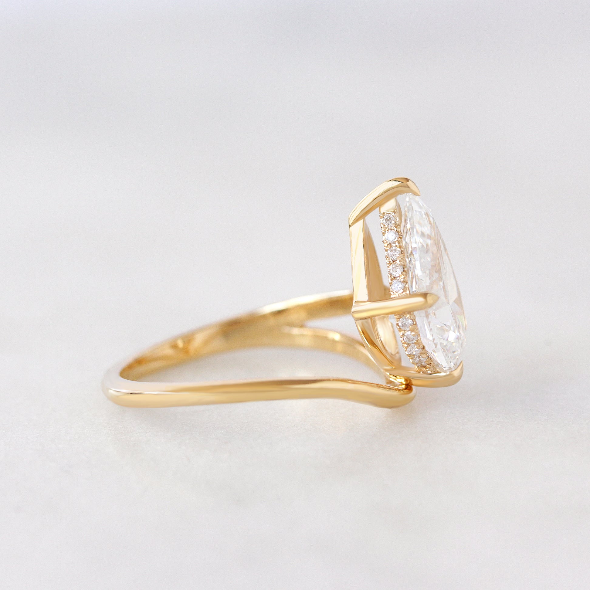 Marquise Diamonds 1.5 קרט, מסגרת טבעת אירוסין ייחודית Alicent
