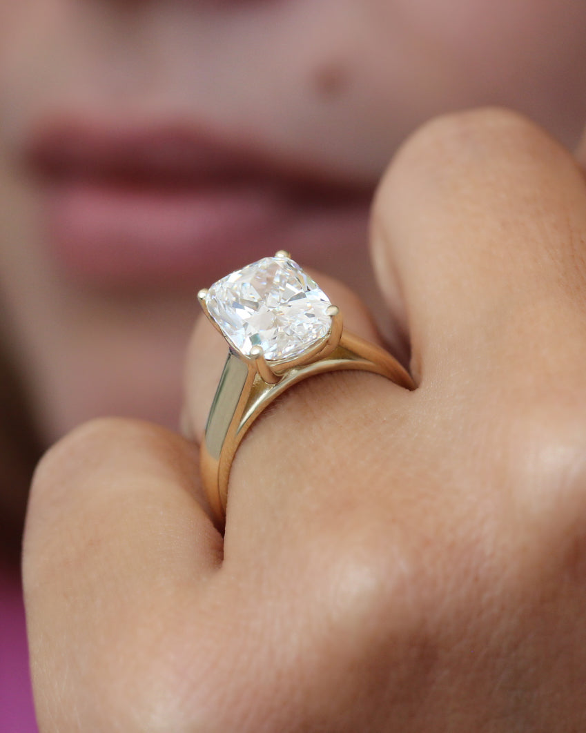 5ct Cushion Engagement Ring, 4 Prongs, 4mm Wide Band, Arya, custion cut diamond, 5 carat, solitaire, engagement ring, 4mm wide band, catedral setting
