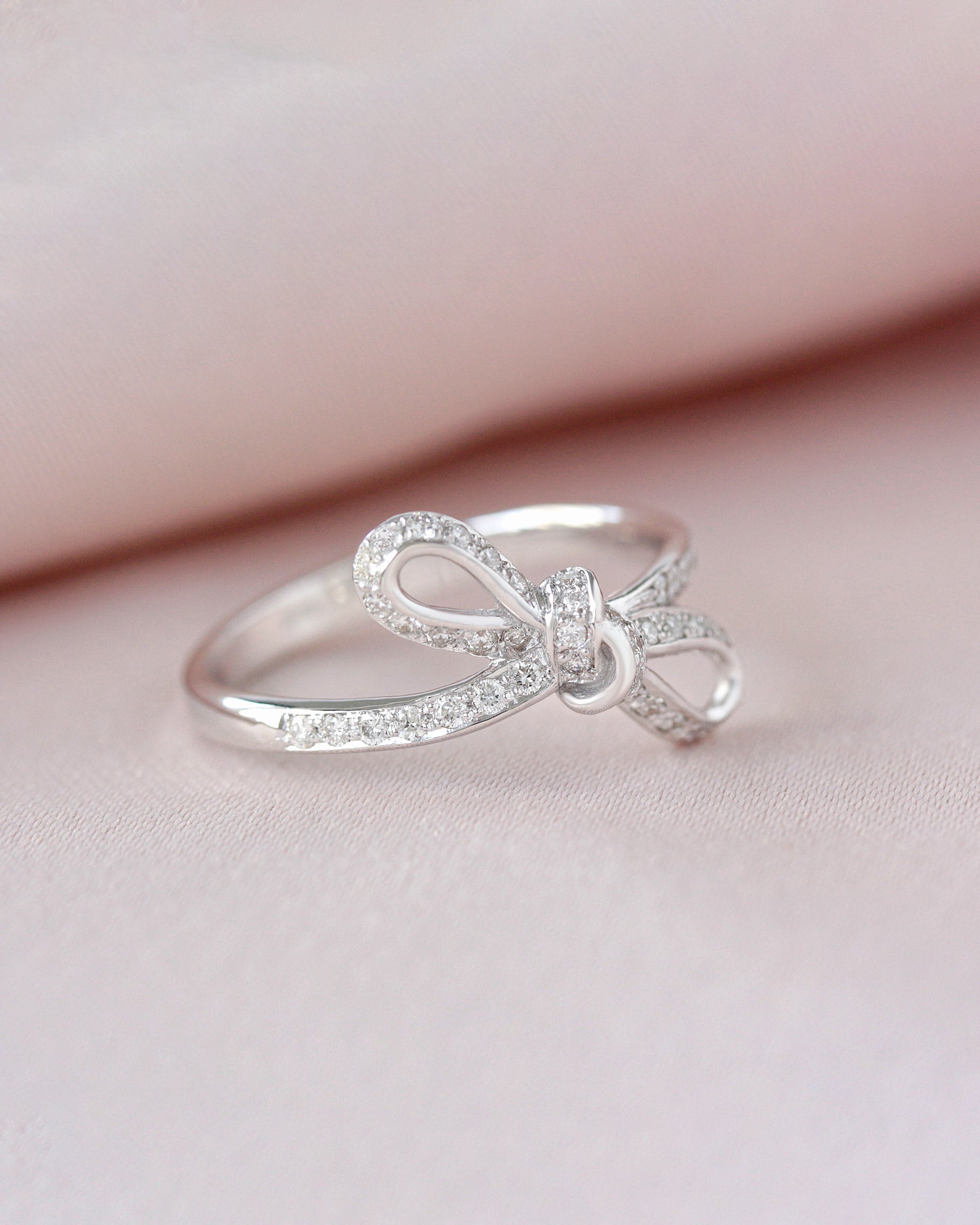 Bow Diamond Wedding Ring