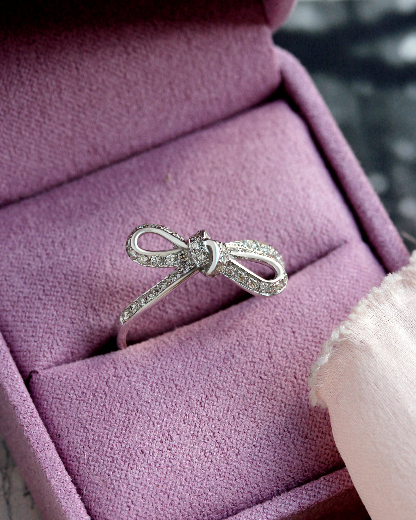 Bow Diamond Wedding Ring ♥
