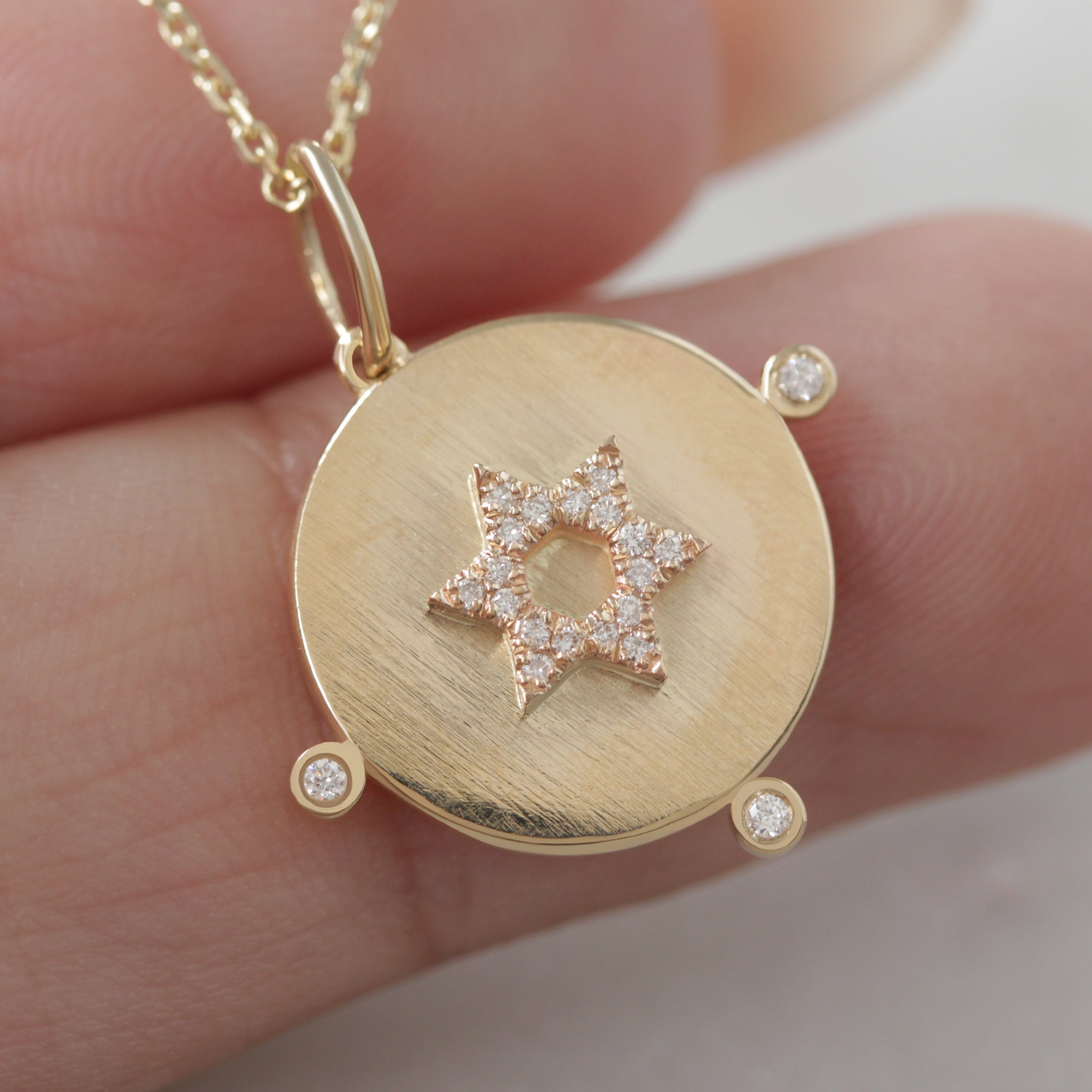 DavidStar_MagenDavidRoundDiscCoinPendant,yellow gold, diamonds, star of david, gold chain