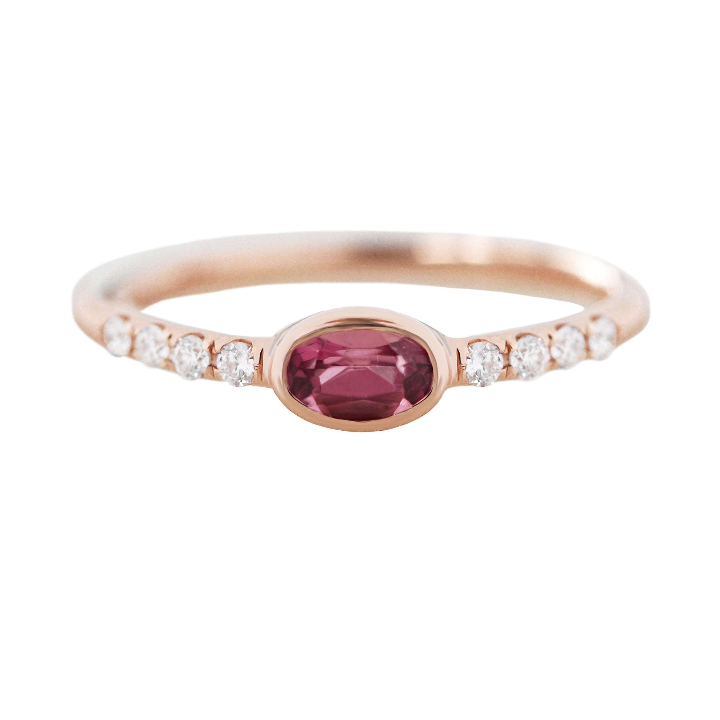 Oval Garnet & Diamonds Delicate Birthstone Gemstone Ring