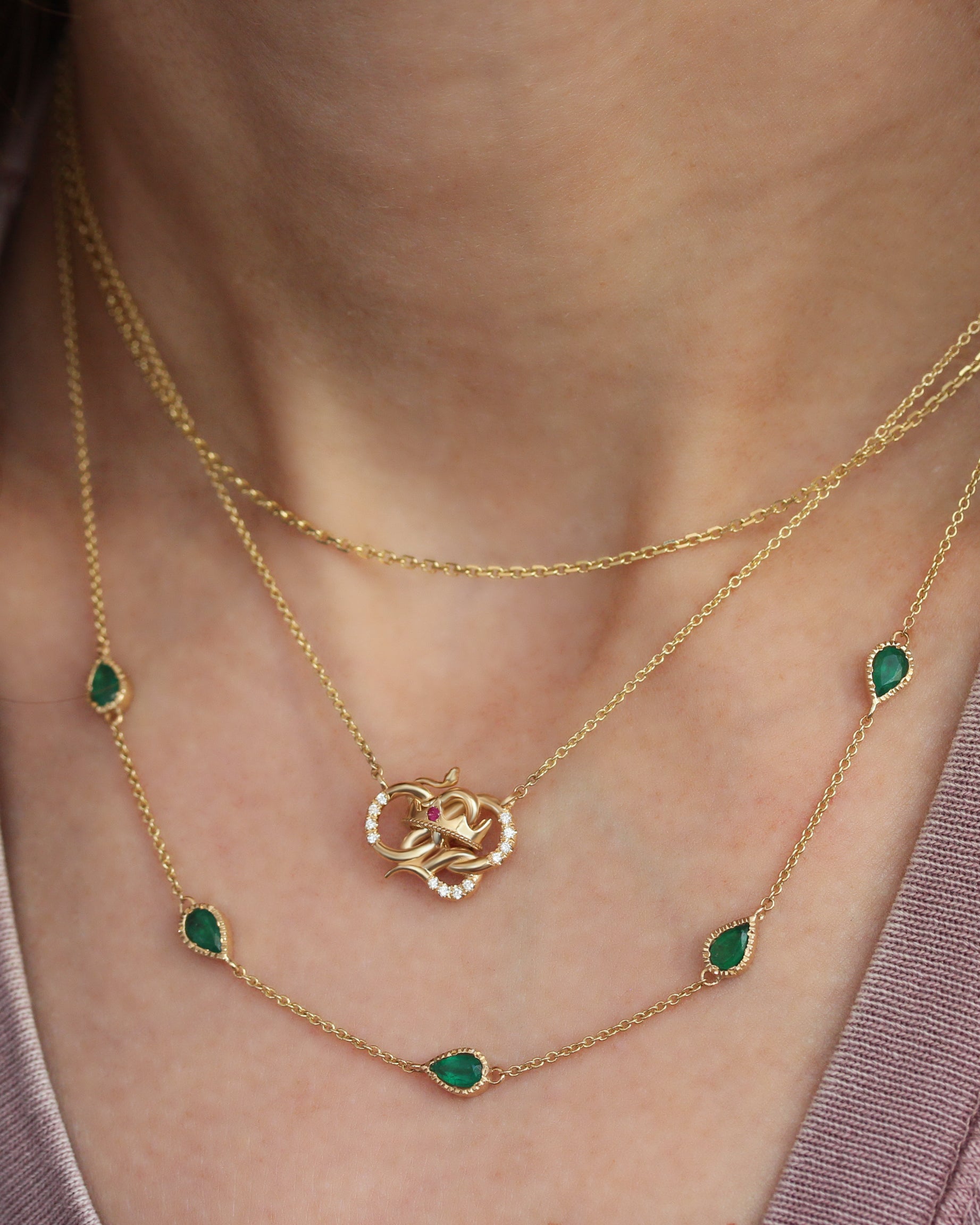 שרשרת Pave Diamonds 5 משולשים גדולים ♥