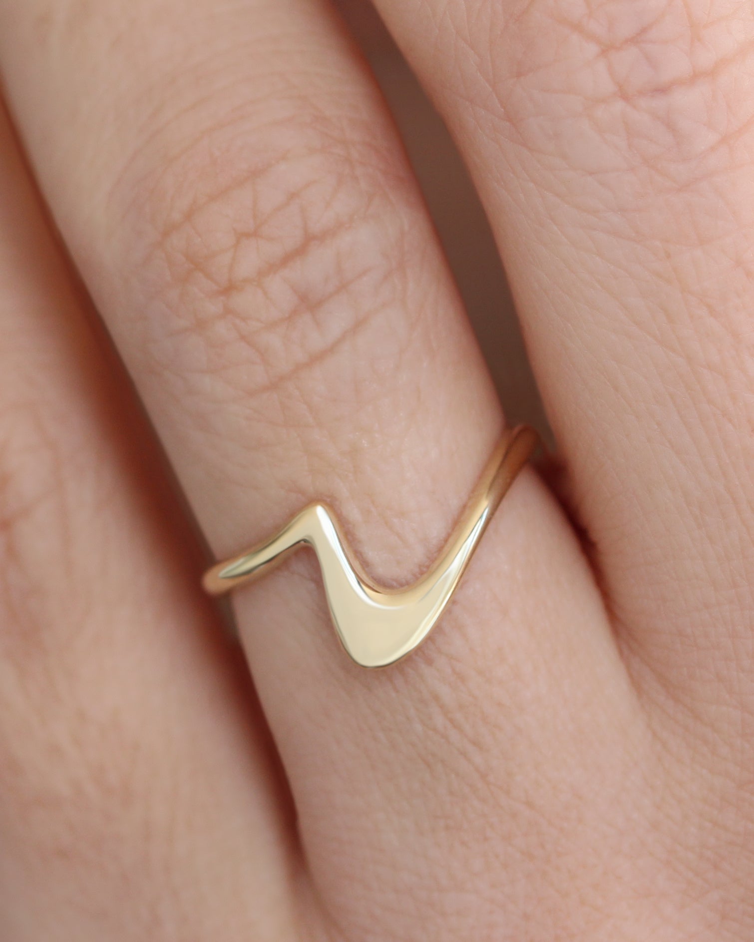 Wavy Aesthetic Bold Organic Flowing Curved Gold Wedding Ring