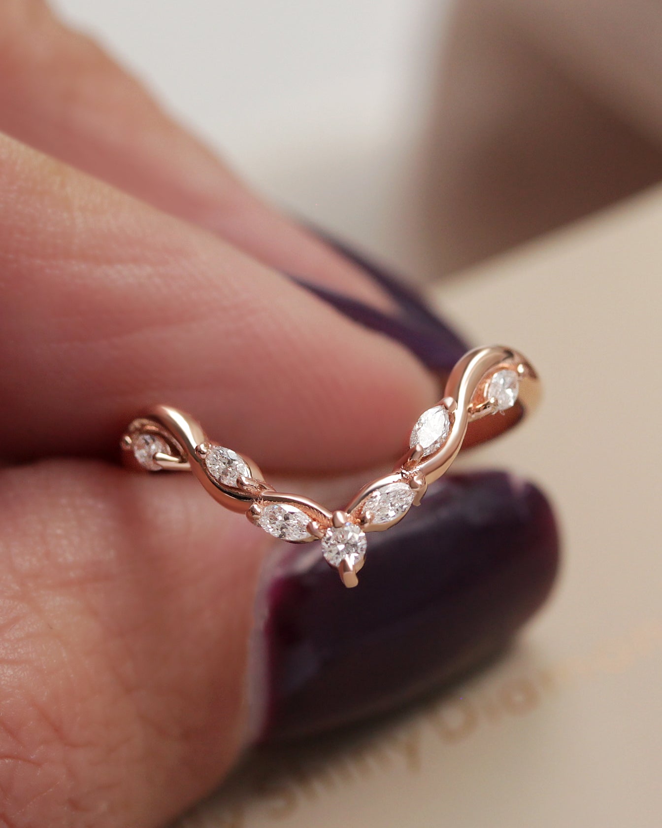 Wavy Chevron V Nesting Ring - Nora