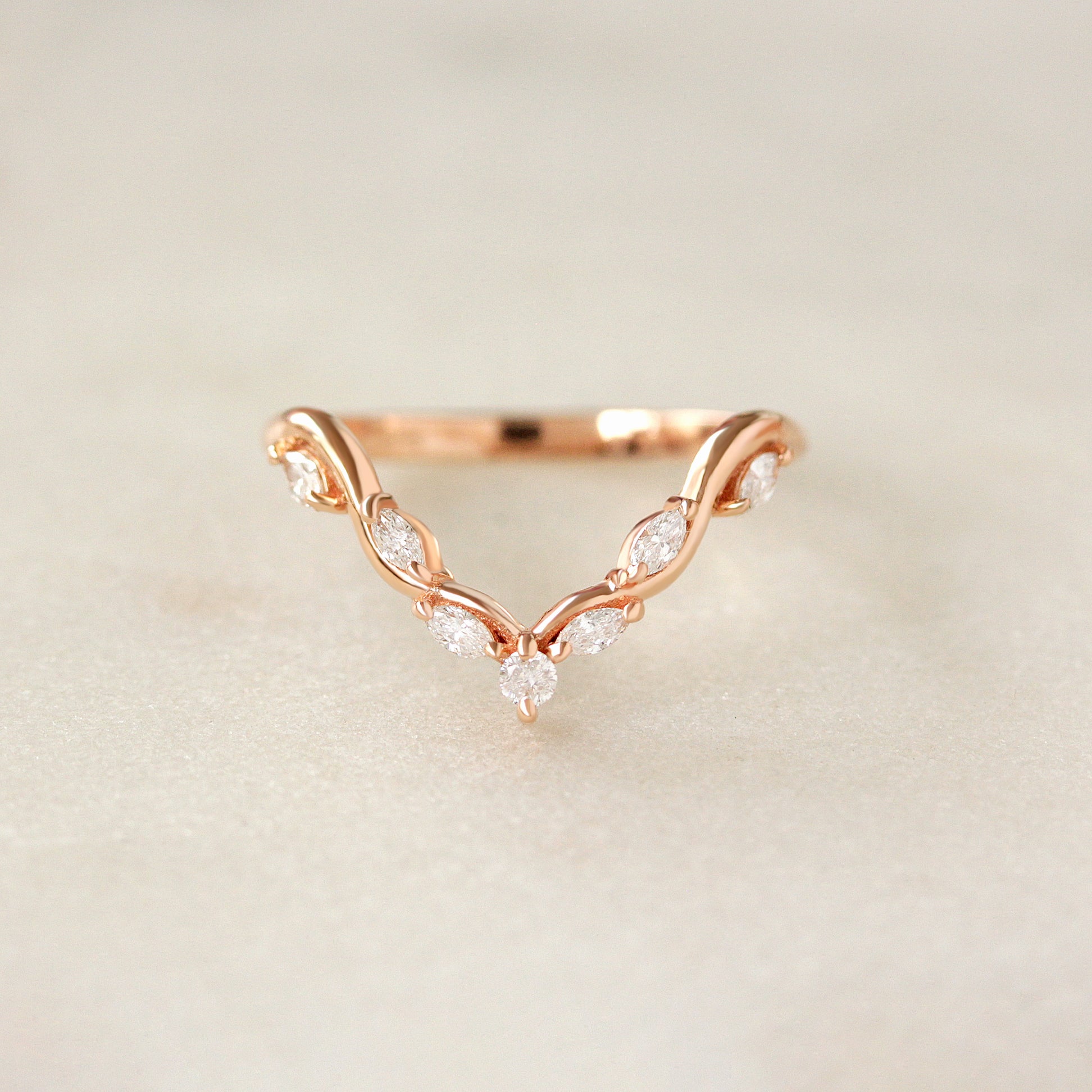 Wavy Chevron V Nesting Ring - Nora