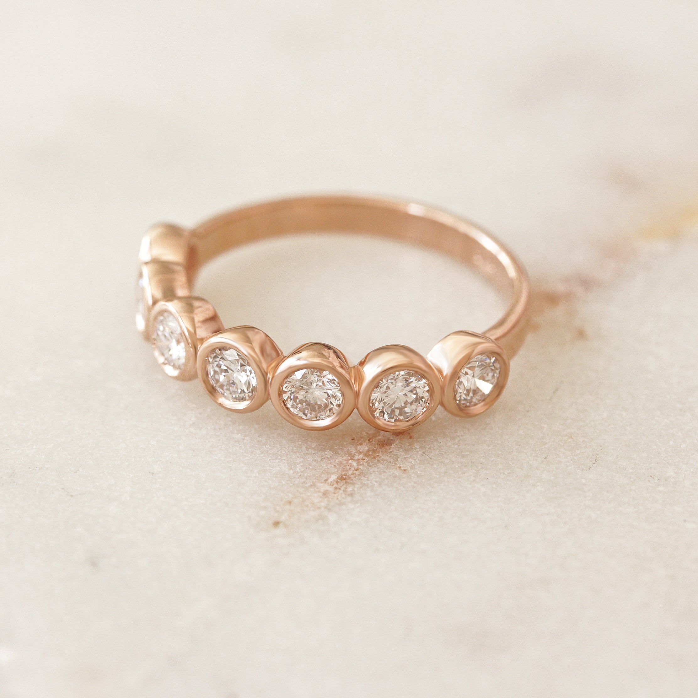 half eternity bezet setting rose gold ten points 4mm wide