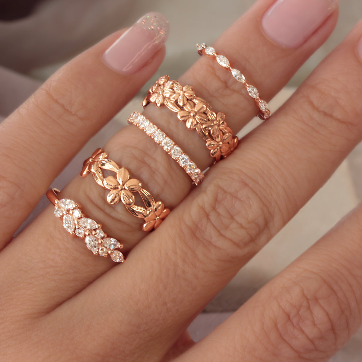 Floral Jungle Gold Wedding Band