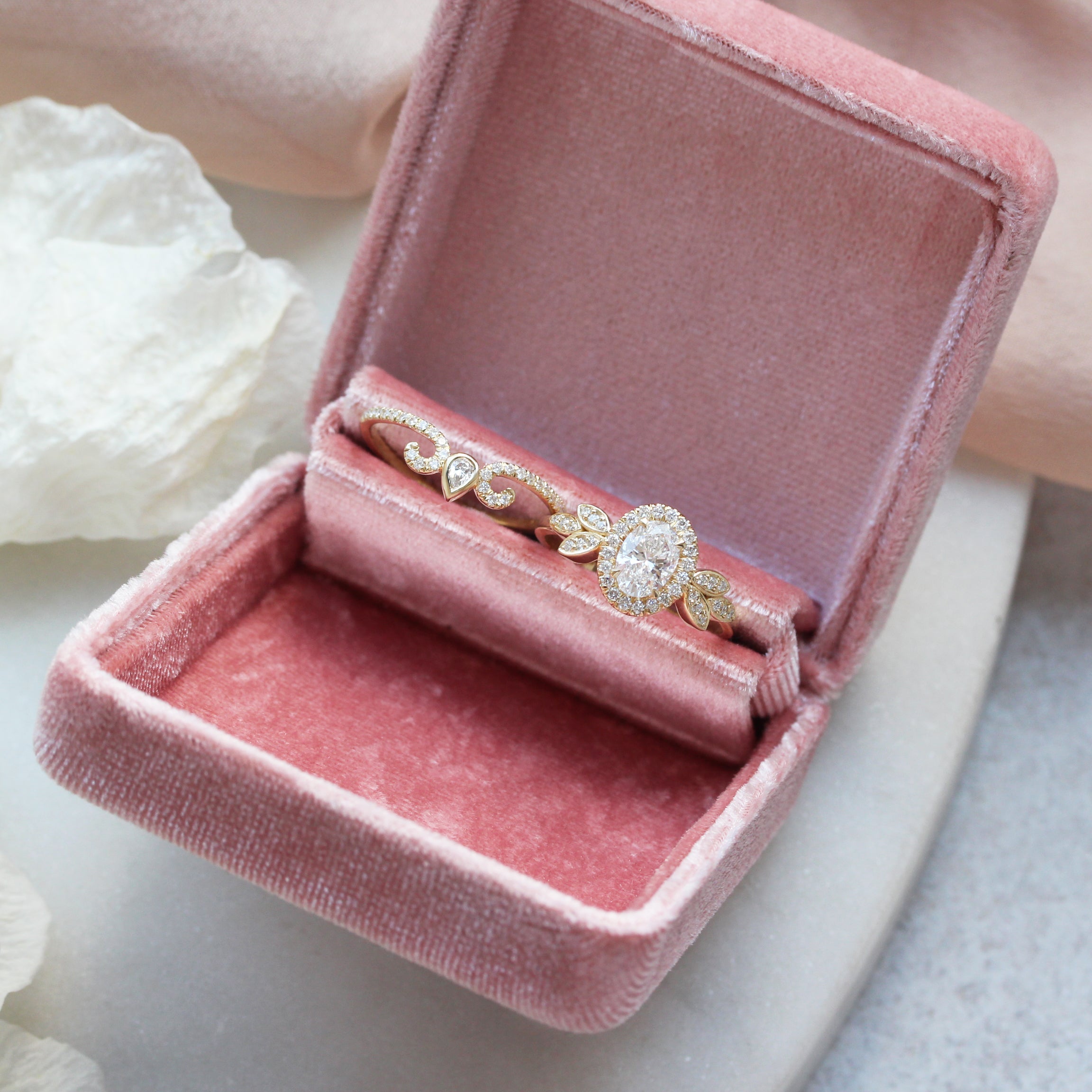 Oval Diamond Engagement Two Rings Set - Minimal Lily & Ariana ♥