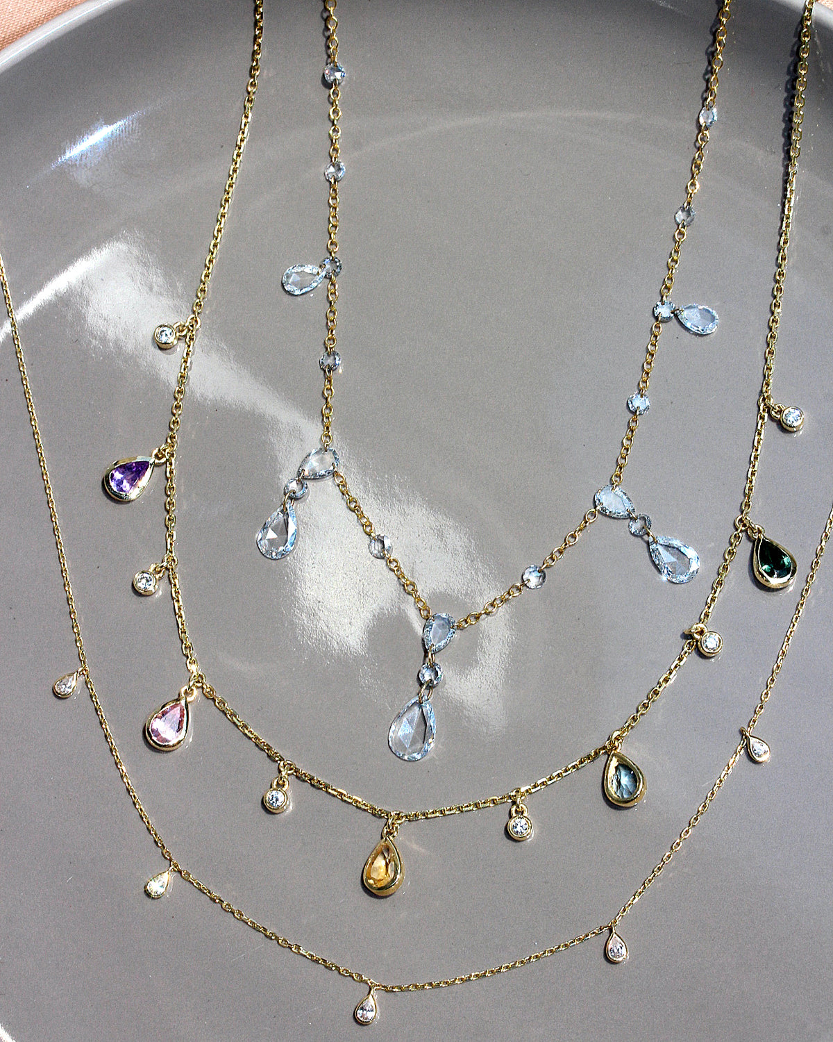 שרשרת Pave Diamonds 5 משולשים גדולים ♥
