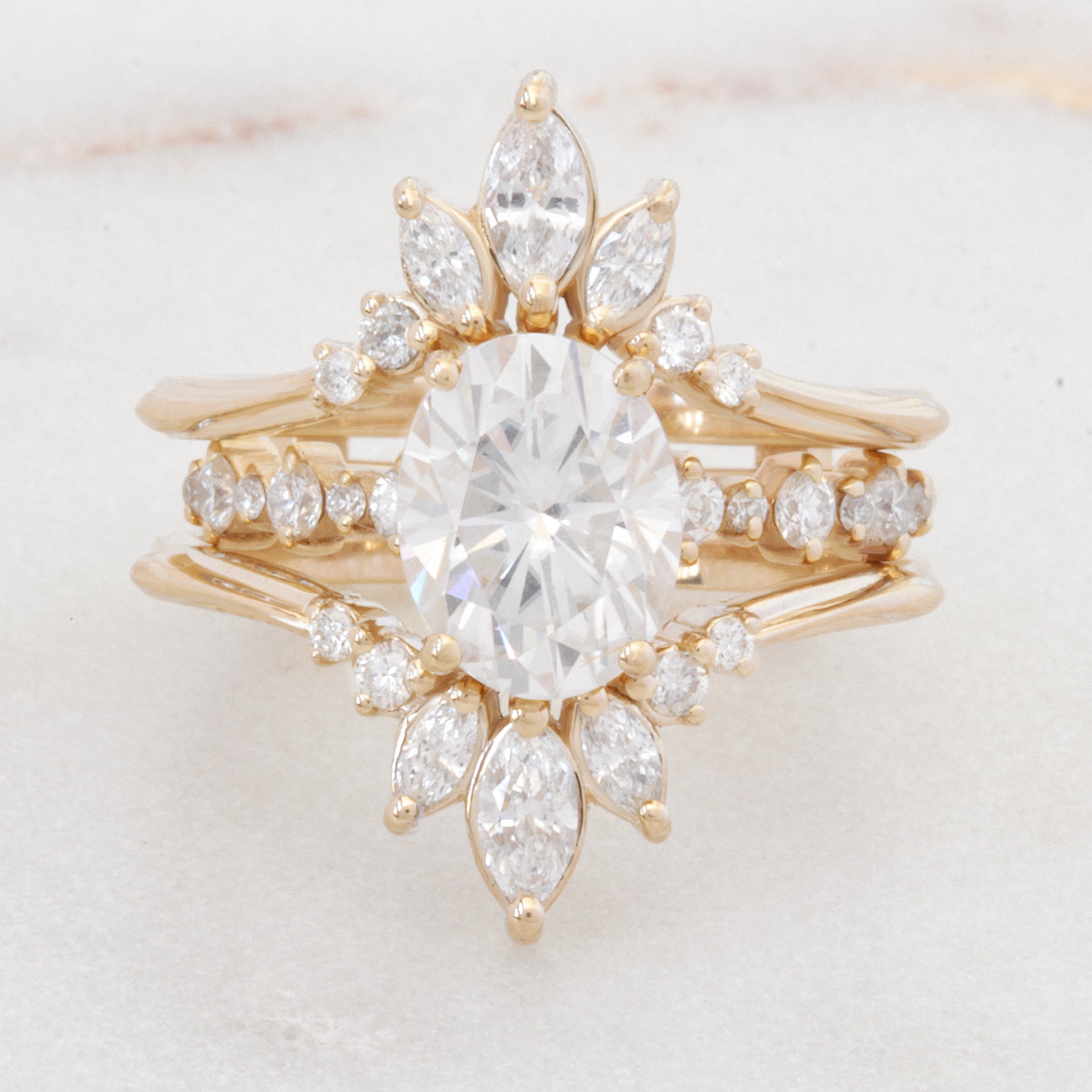 Oval Diamond Dots Band Classic Engagement ring - Margo ♥