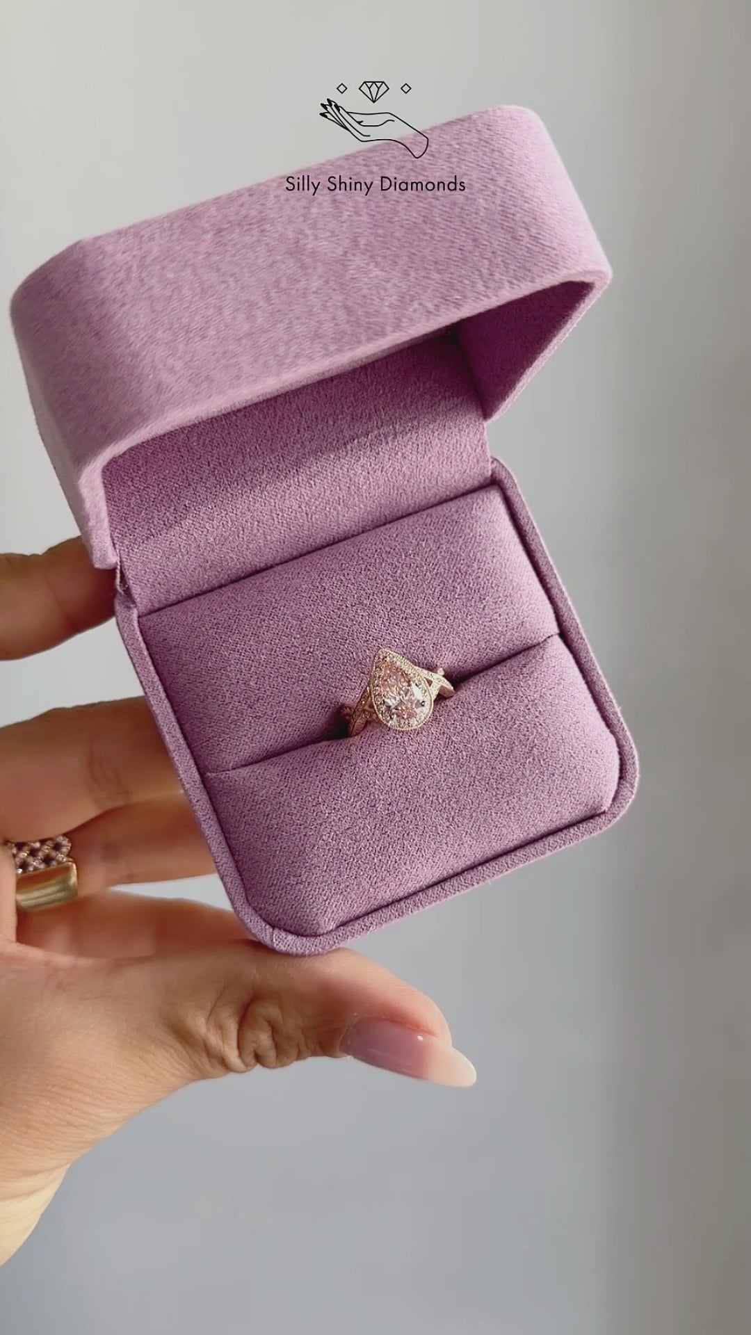 1.5ct Pink Pear Lab Diamond Halo Engagement Ring Twist Band, pear shape, pink lab grown diamond, 1.5ct, diamond halo, diamond twist band, milgrin setting