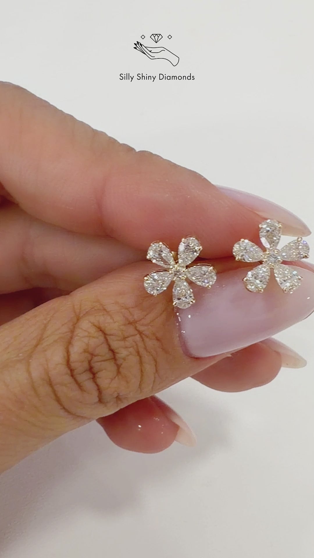 Flower Diamond Stud Earrings,  diamond flower , stud earrings, flower earrings, earrings,