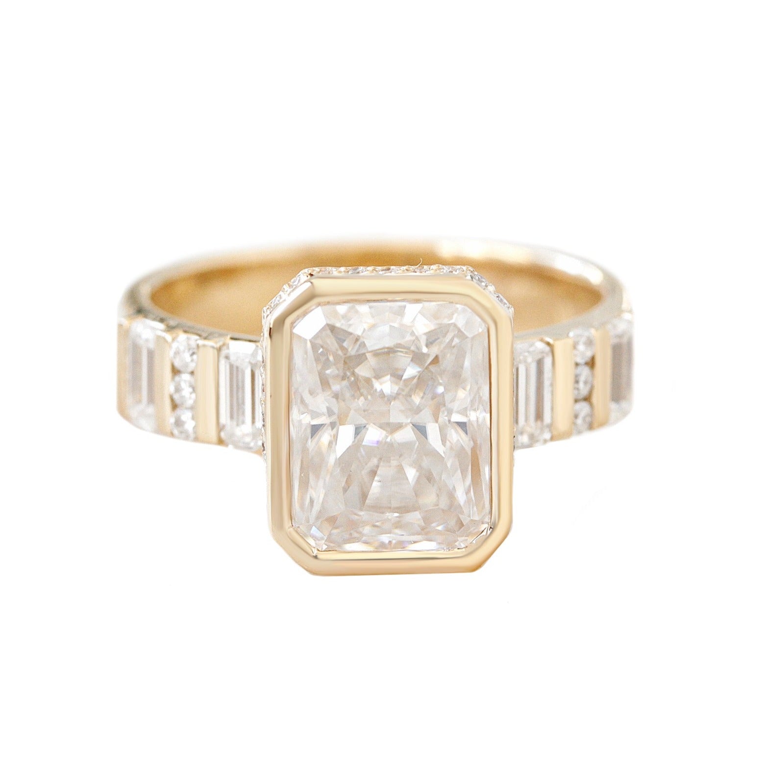 2CT Radiant Diamond Bezel Set Urban Engagement ring ♥